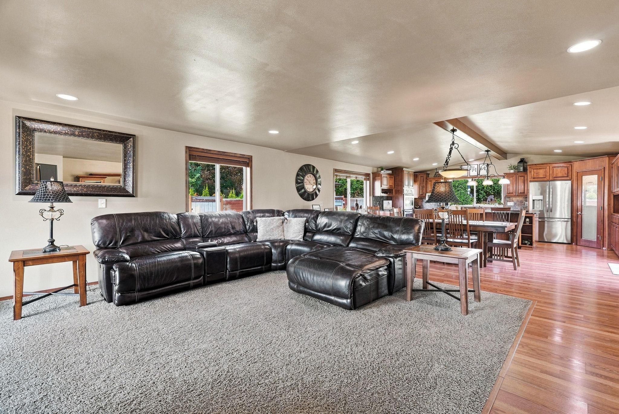 11007 E Rockwell Ave - Photo 8