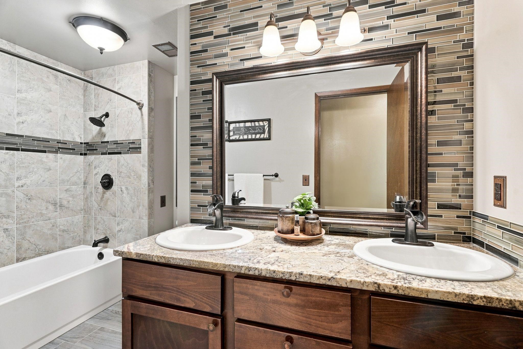 11007 E Rockwell Ave - Photo 17