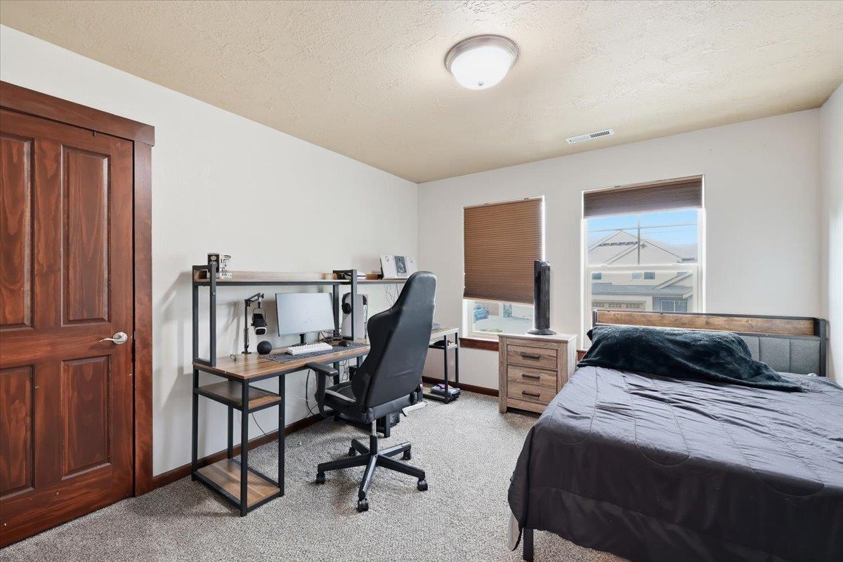 17710 E Daystar Rd - Photo 24