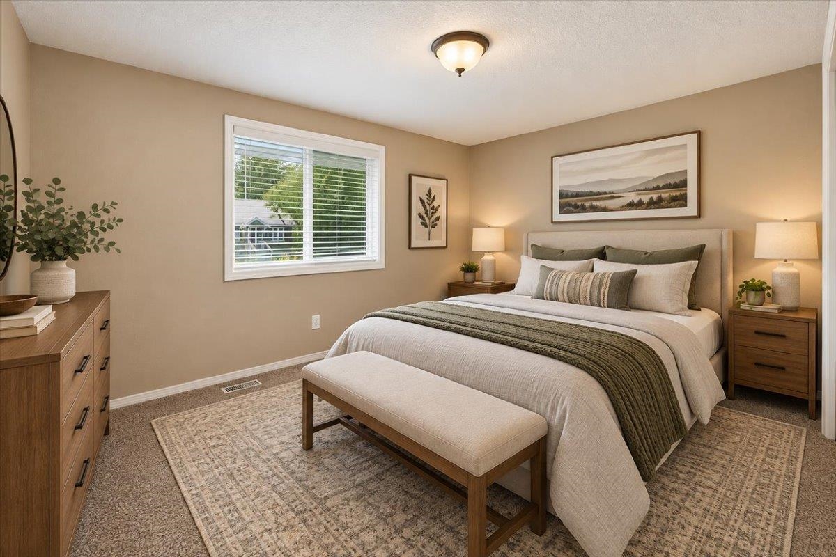 723 E 38th Ave - Photo 10