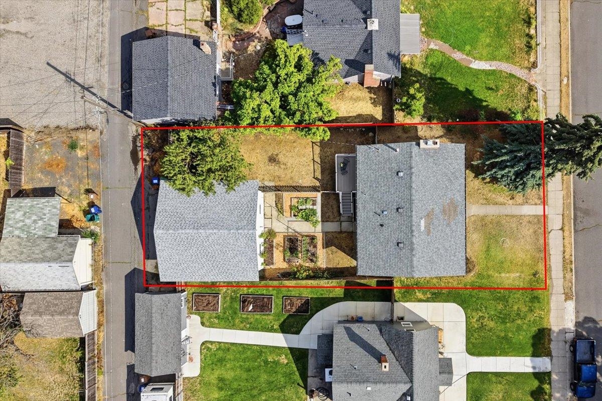 723 E 38th Ave - Photo 31