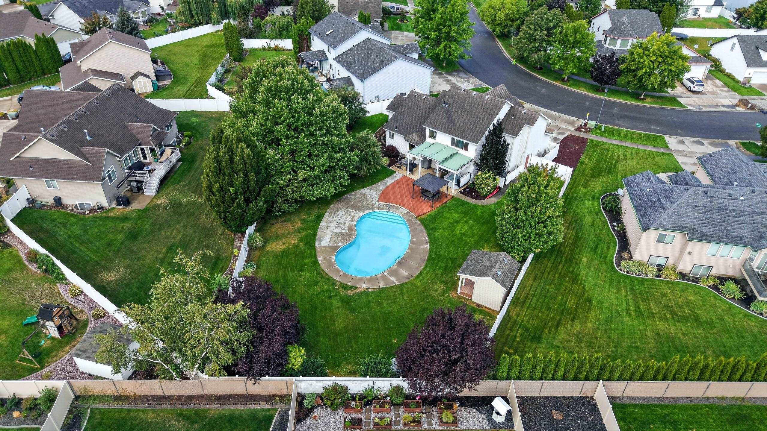 13108 E 36TH Ave - Photo 3