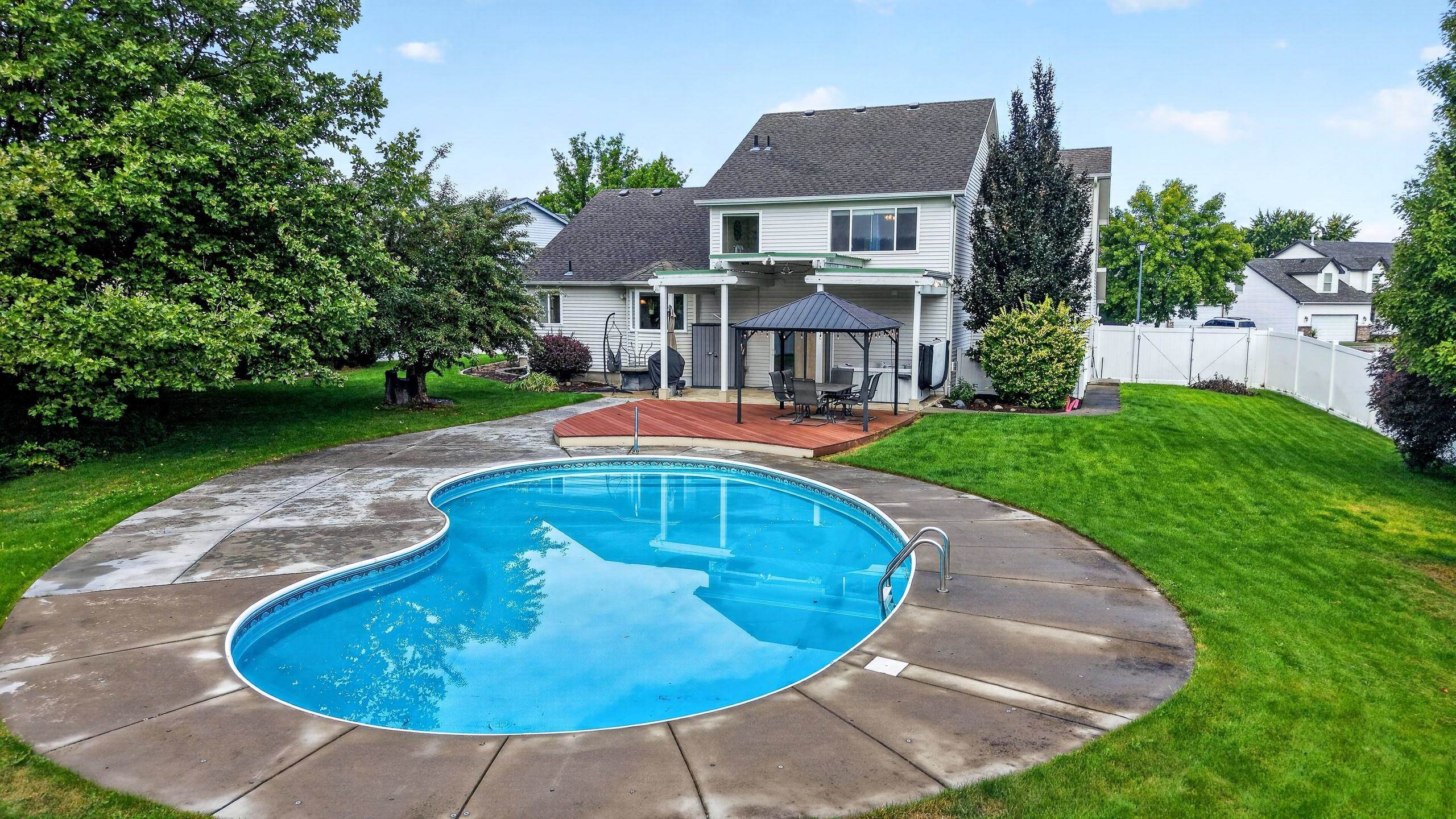 13108 E 36TH Ave - Photo 4