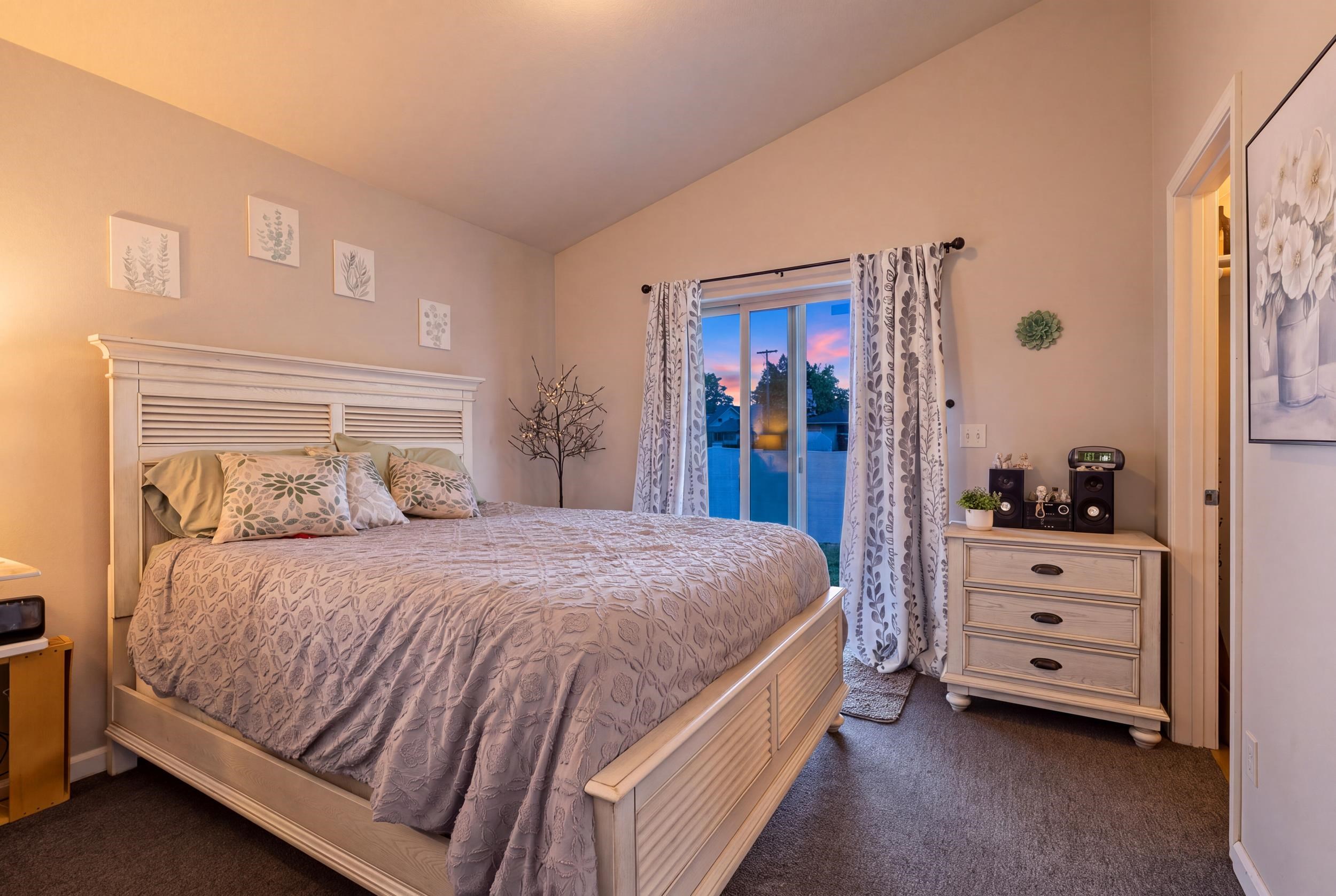 10305 E 5th Ln - Photo 12