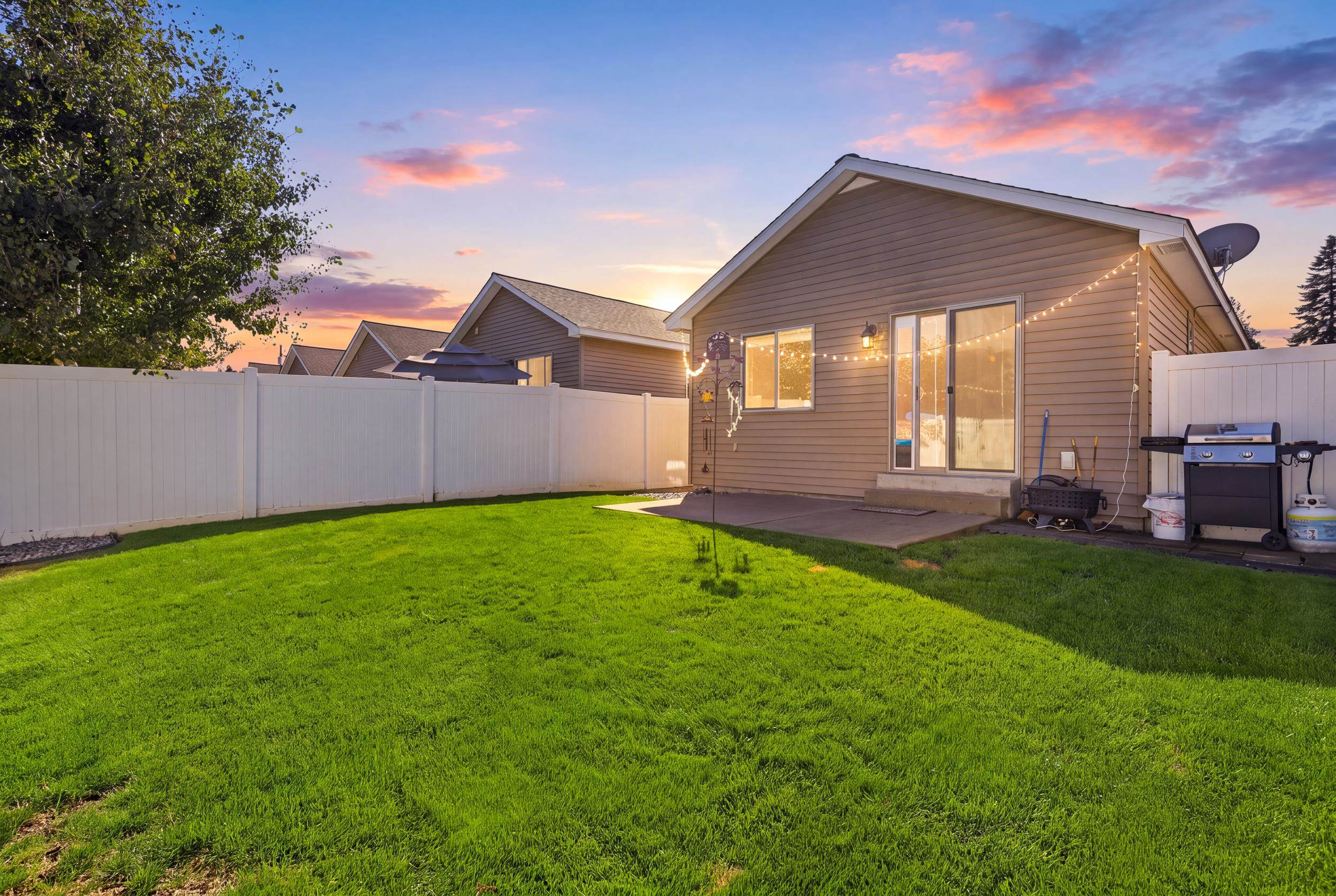 10305 E 5th Ln - Photo 32