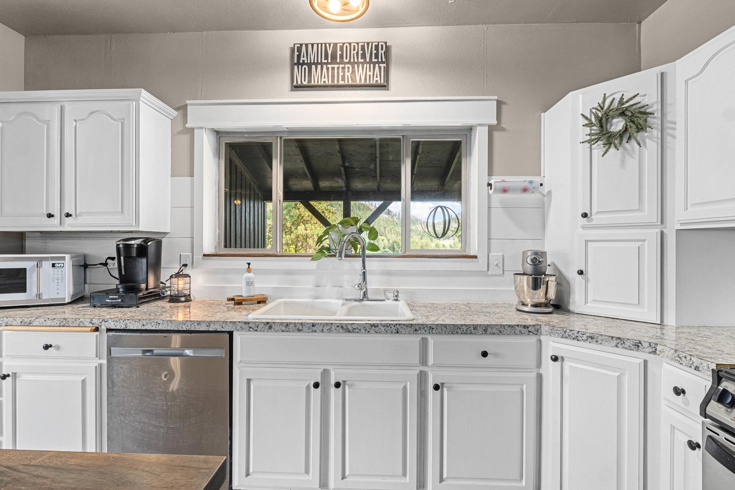 943 Mission Lake Rd - Photo 21
