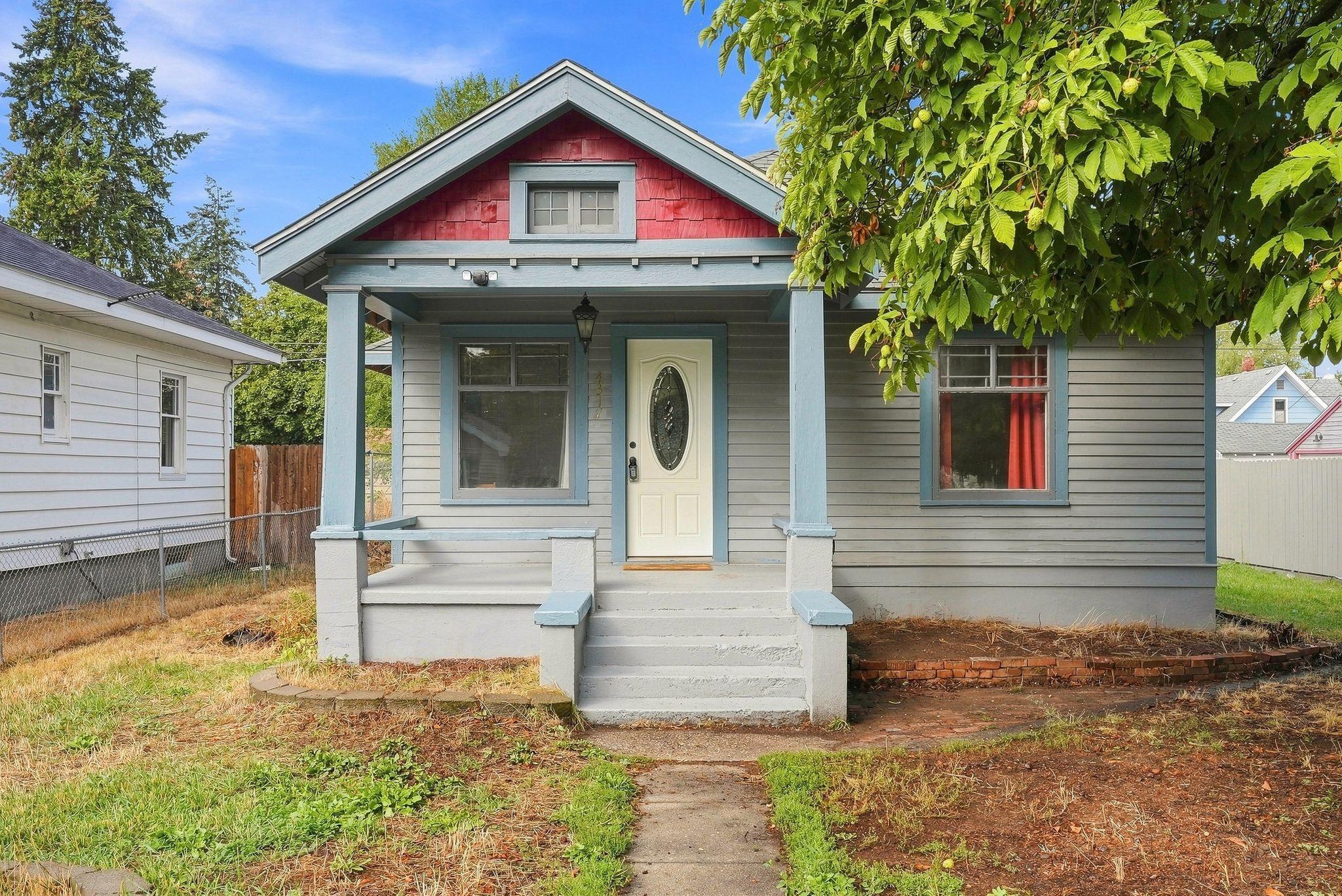 4317 N Lincoln St - Photo 1
