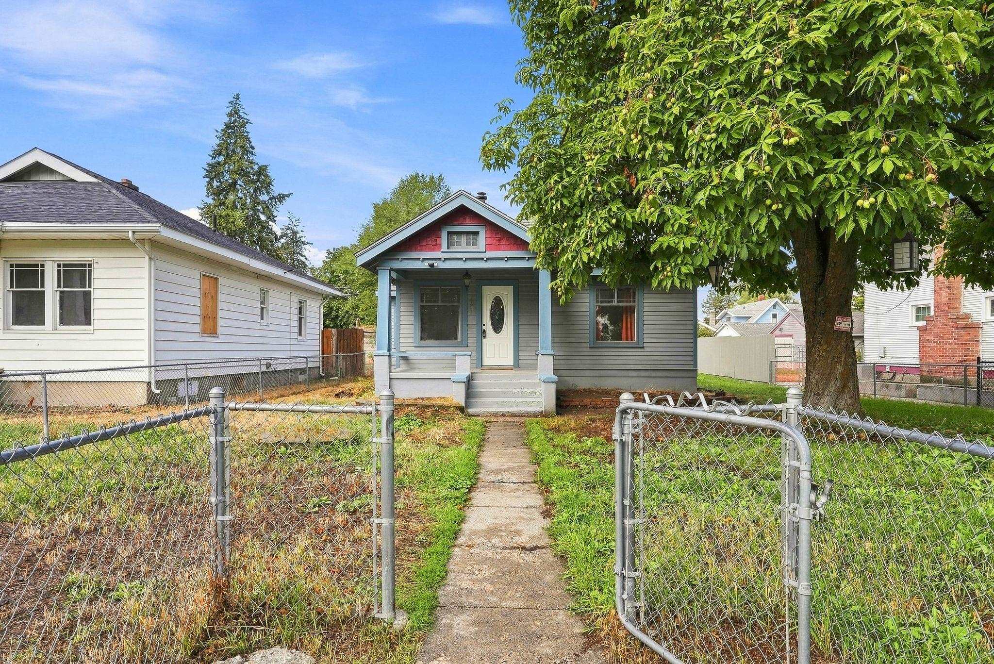 4317 N Lincoln St - Photo 2