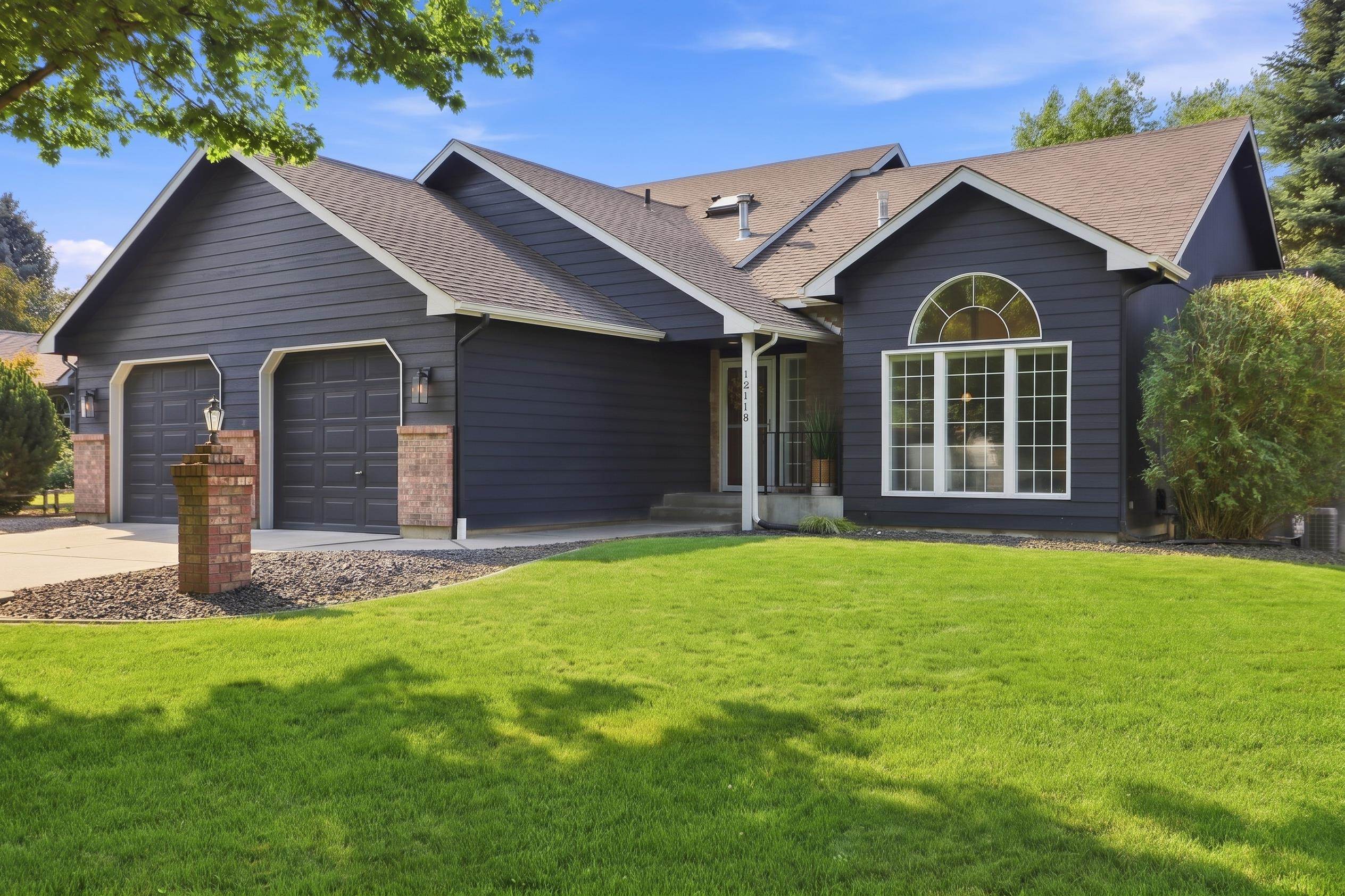 12118 E 37th Ct - Photo 1