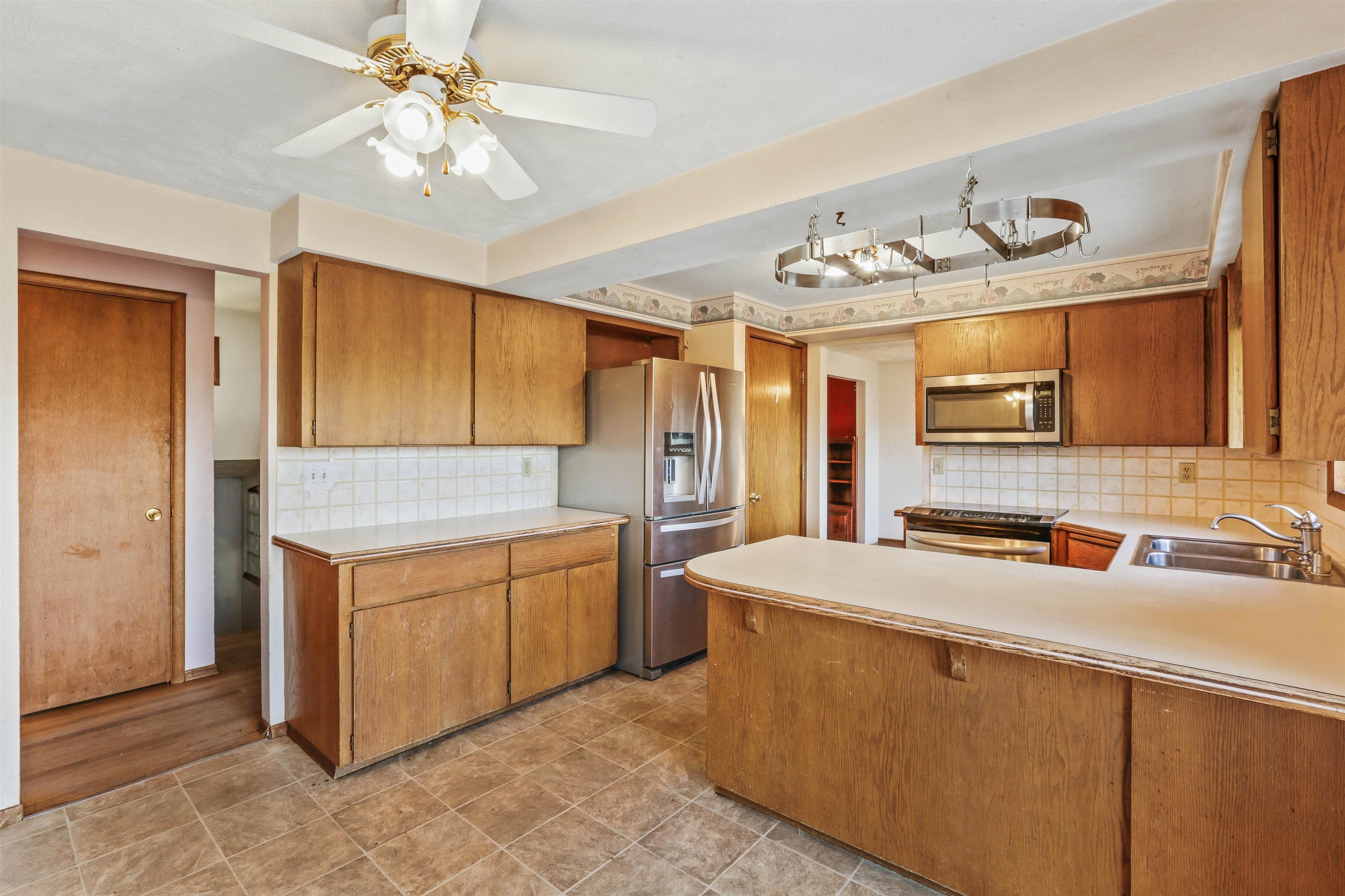 10806 N College Place Dr - Photo 7