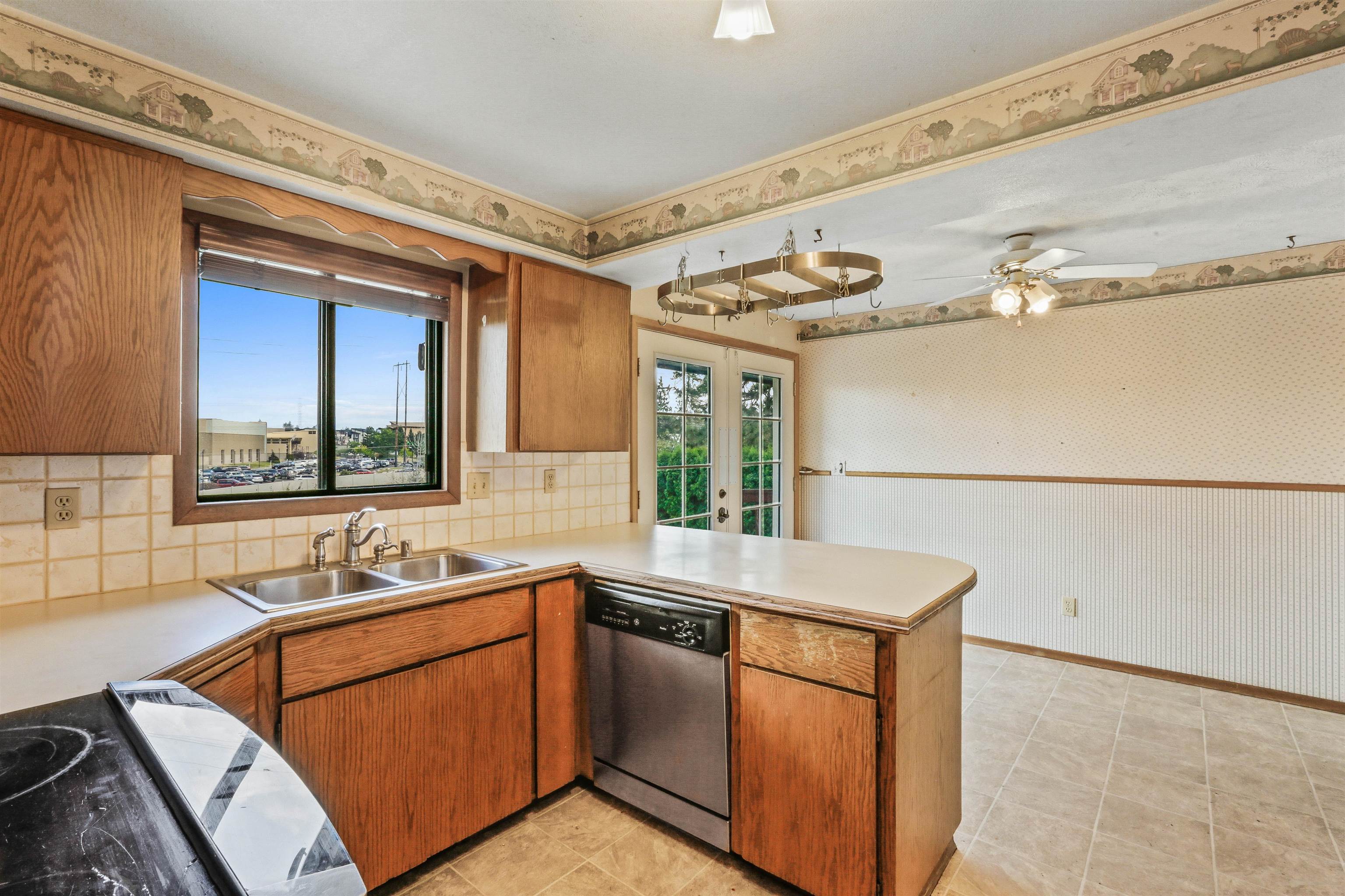 10806 N College Place Dr - Photo 8
