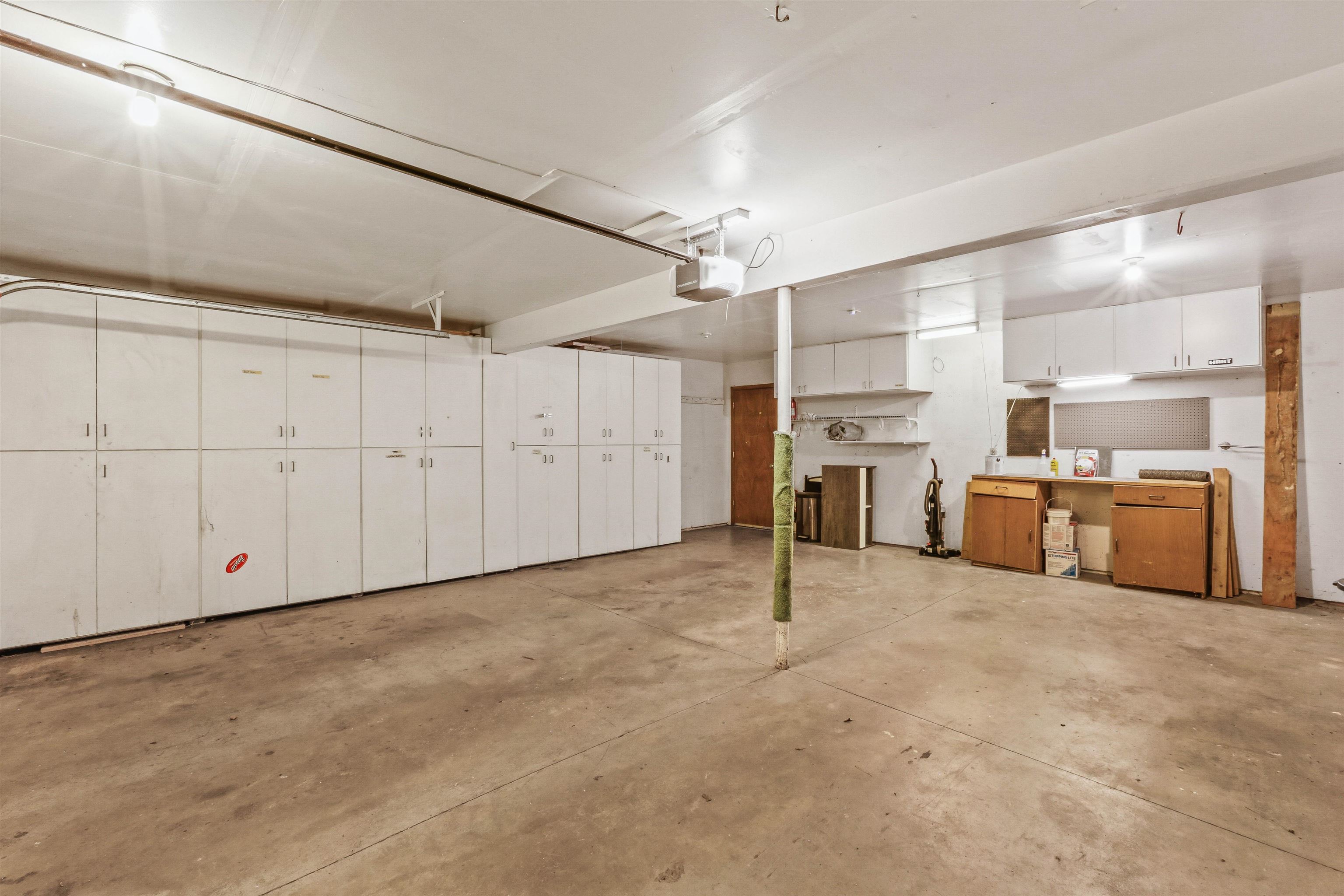10806 N College Place Dr - Photo 23