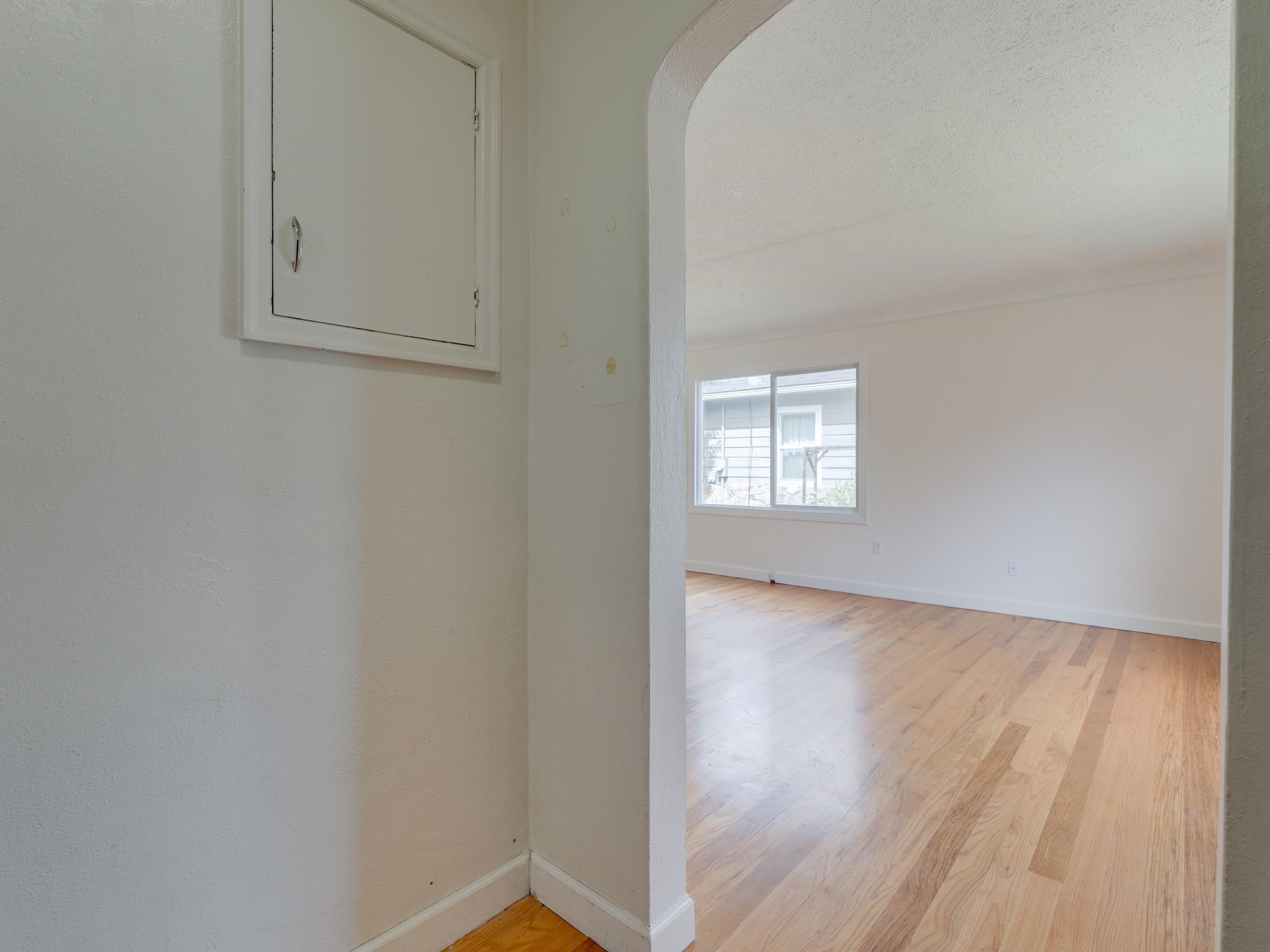 4411 N Howard St - Photo 4