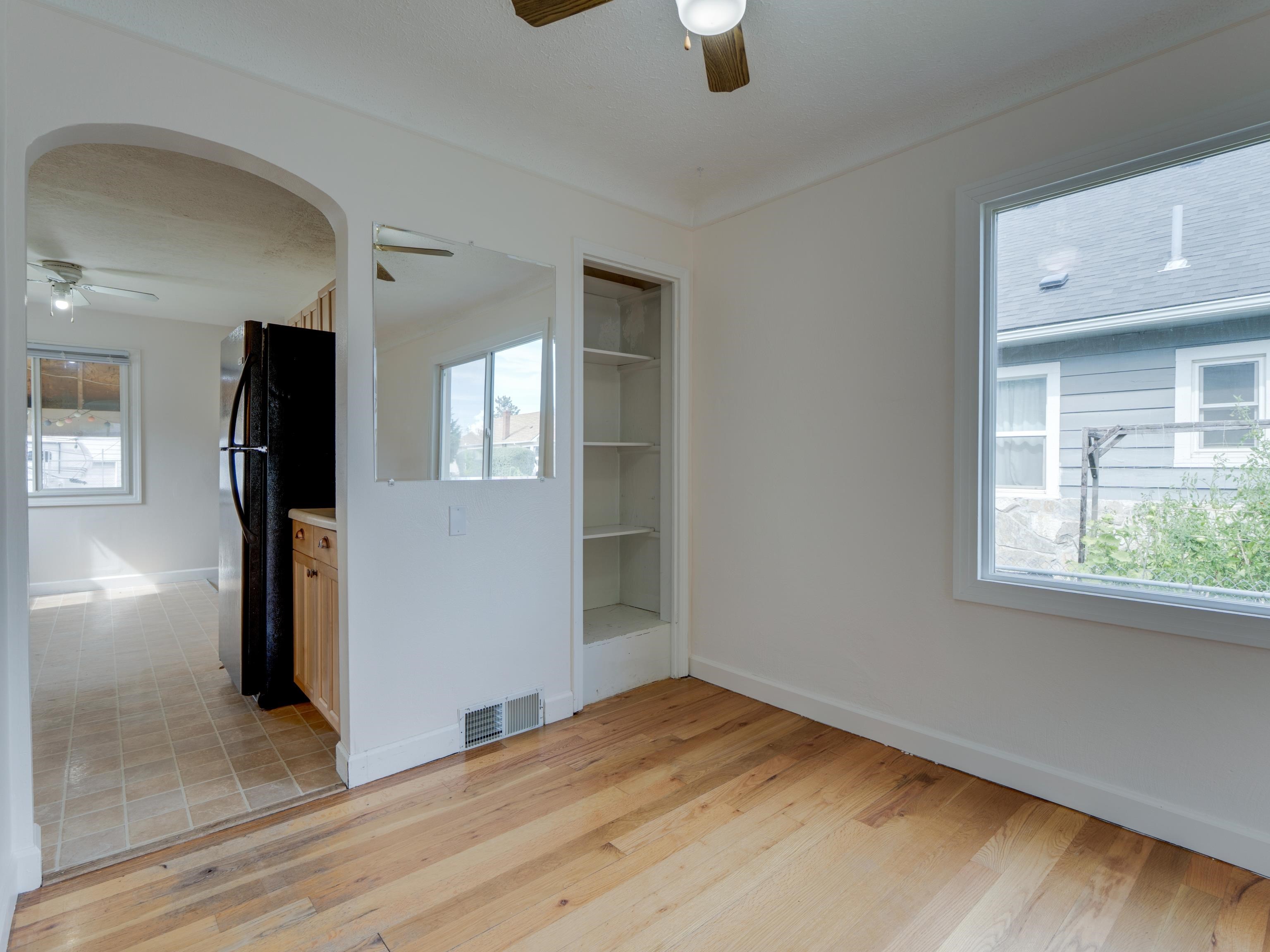 4411 N Howard St - Photo 9