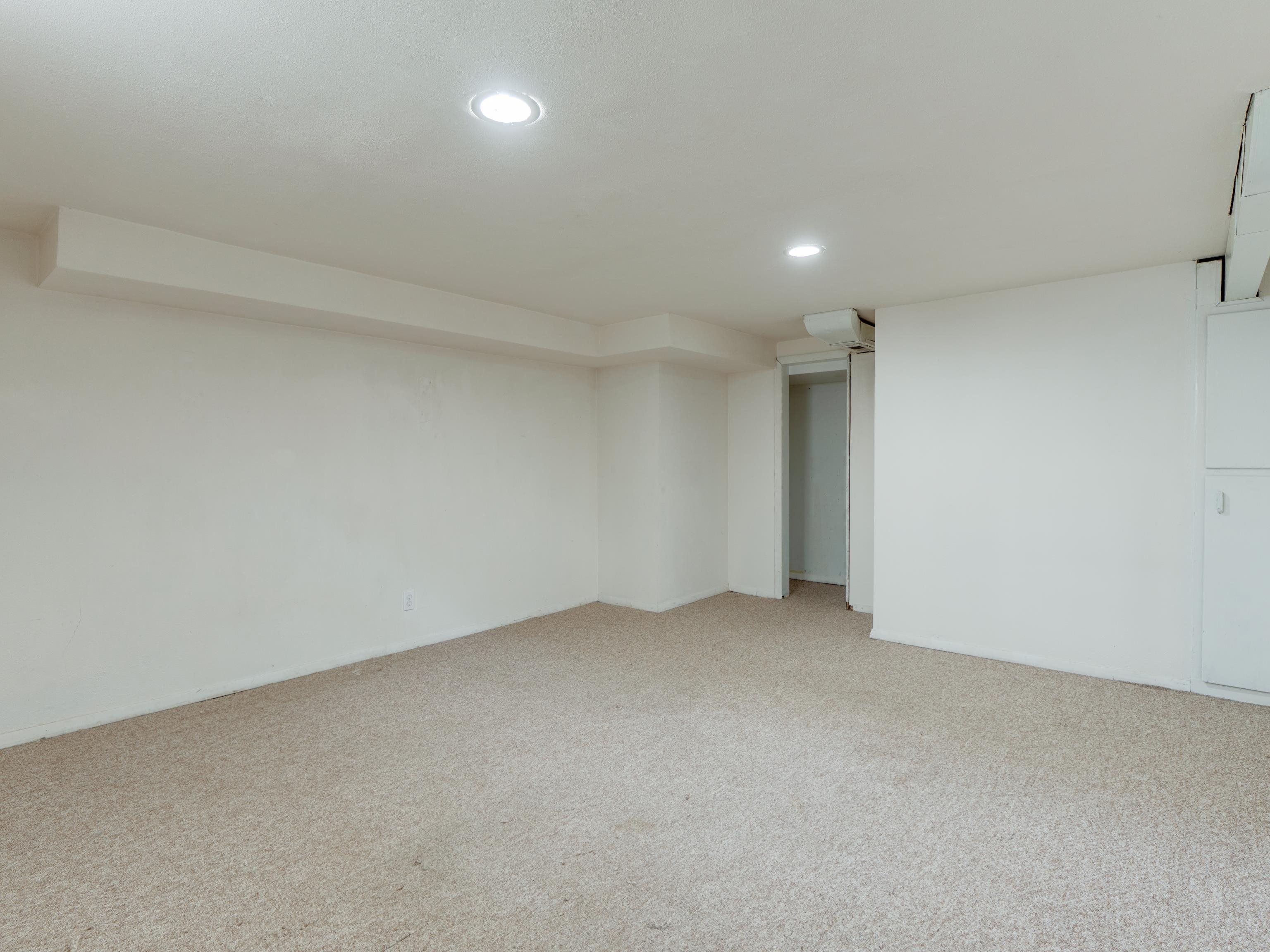 4411 N Howard St - Photo 24