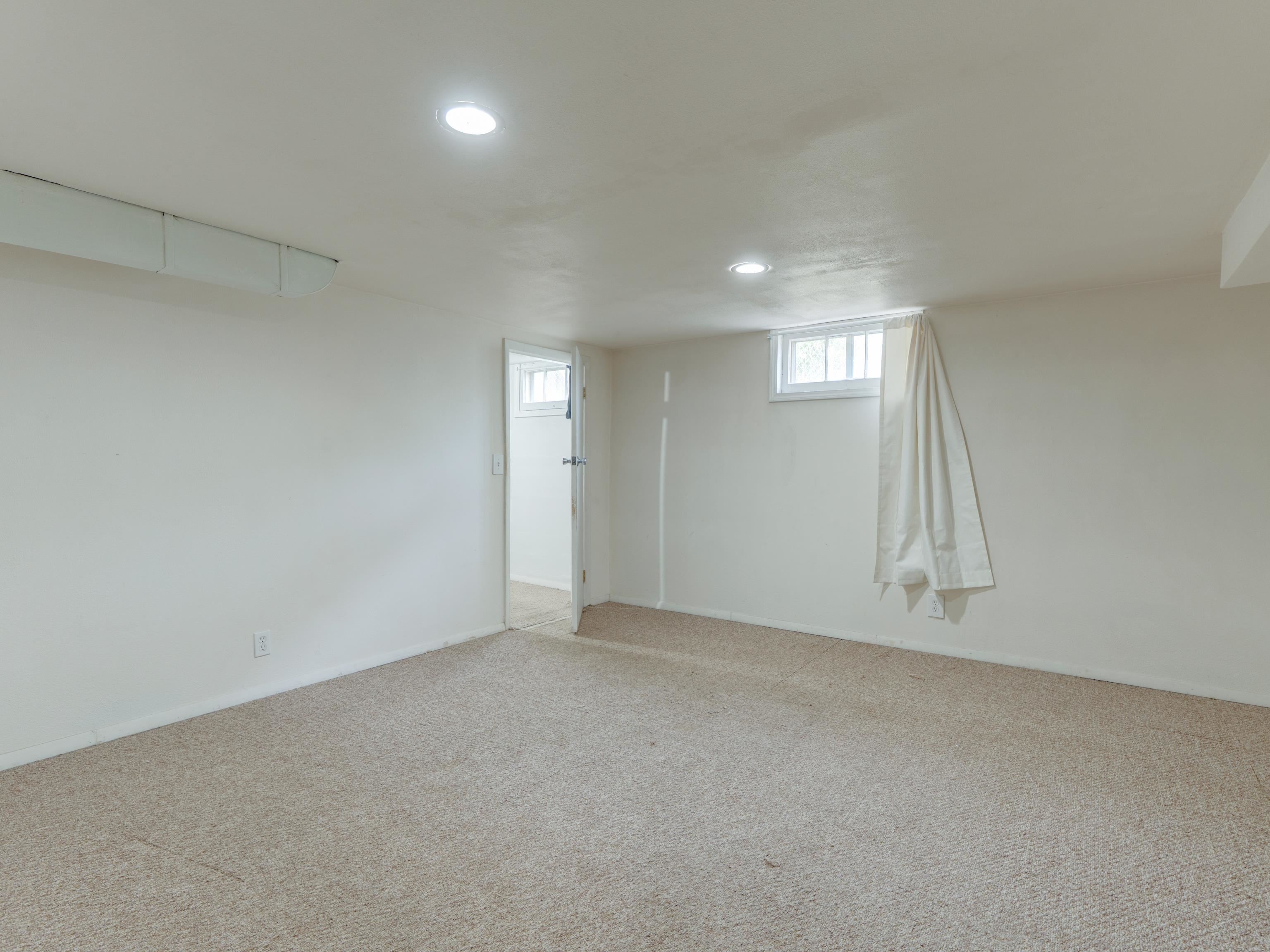 4411 N Howard St - Photo 25