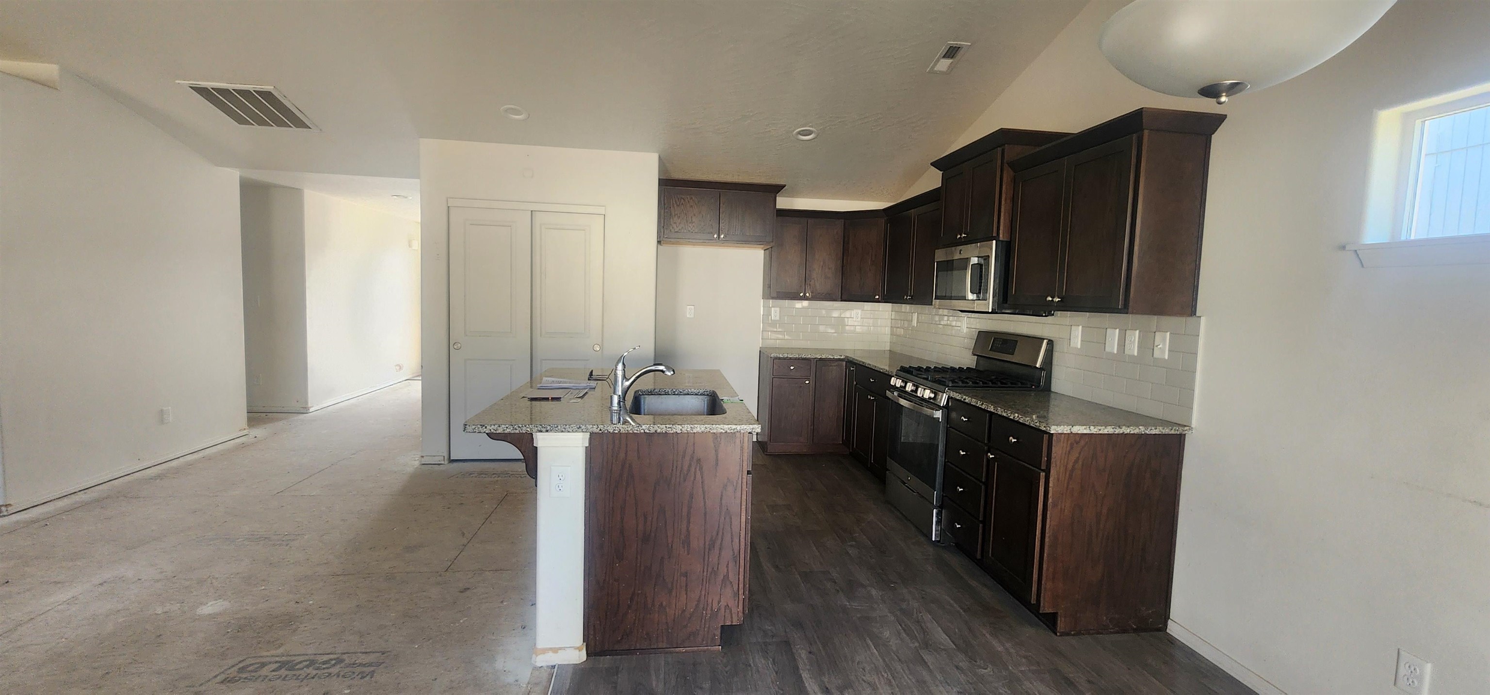 14517 E CAPRIO Ave - Photo 6