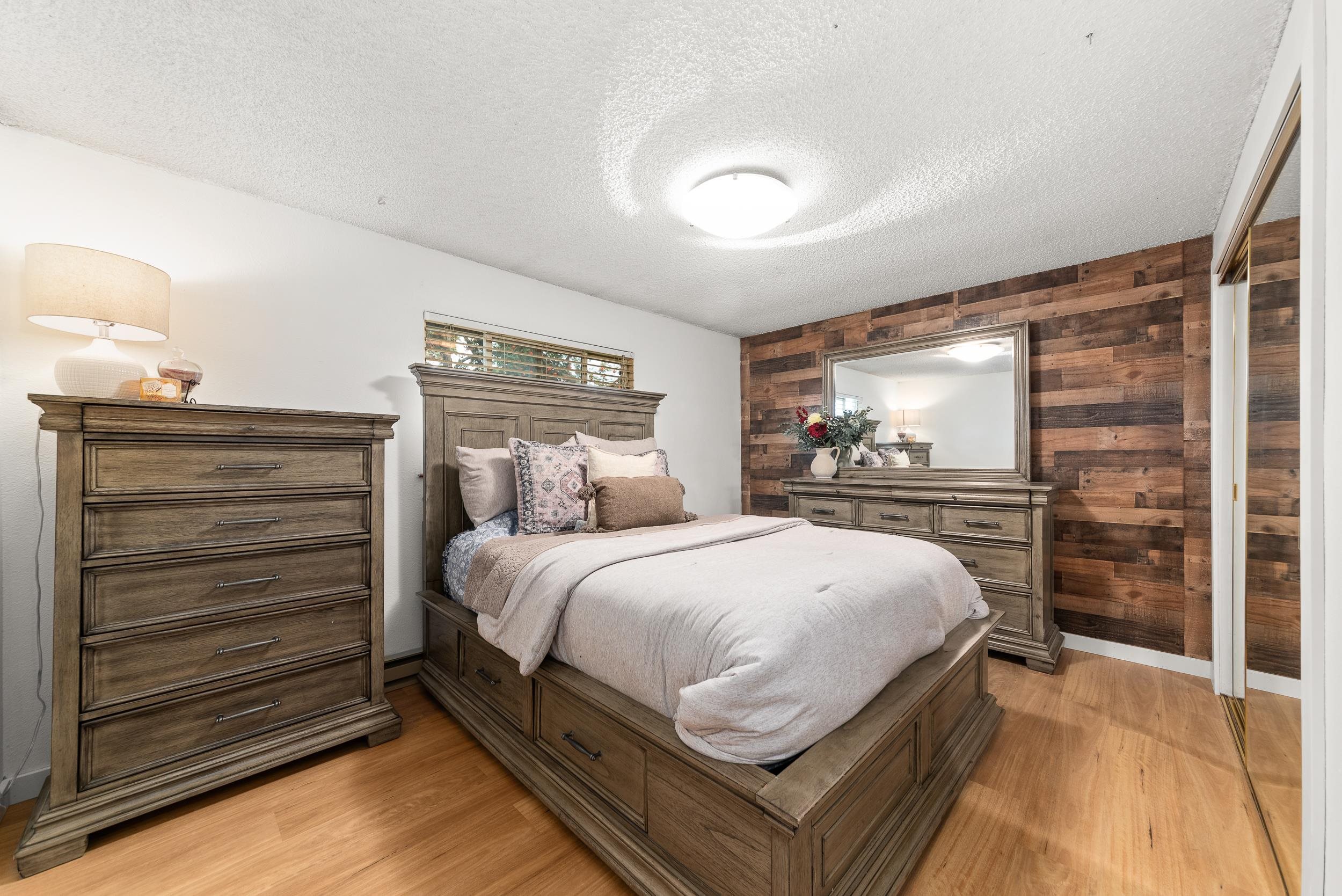 4719 N Stevenson Ct - Photo 18