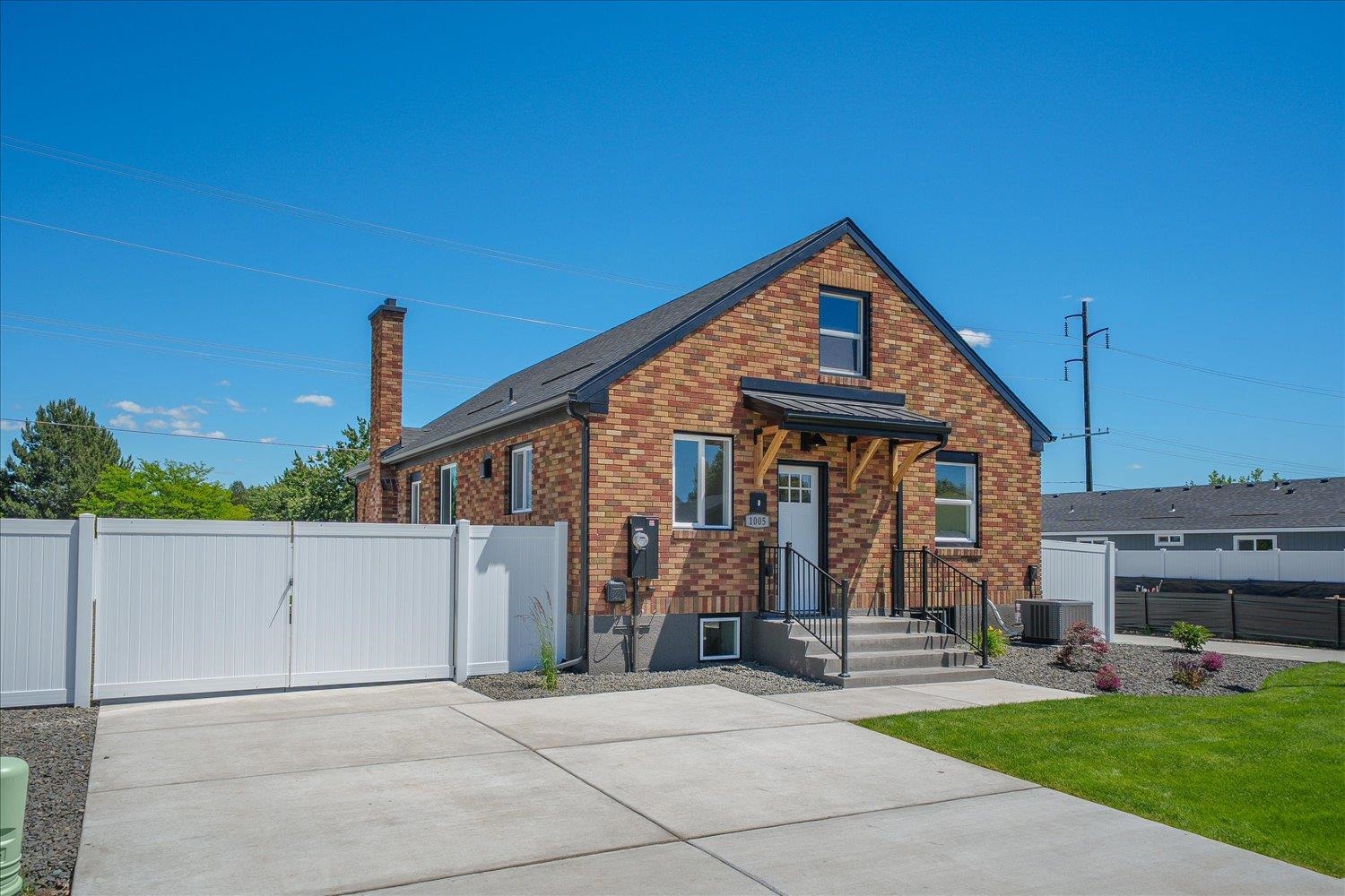 1005 S Century Rd - Photo 4