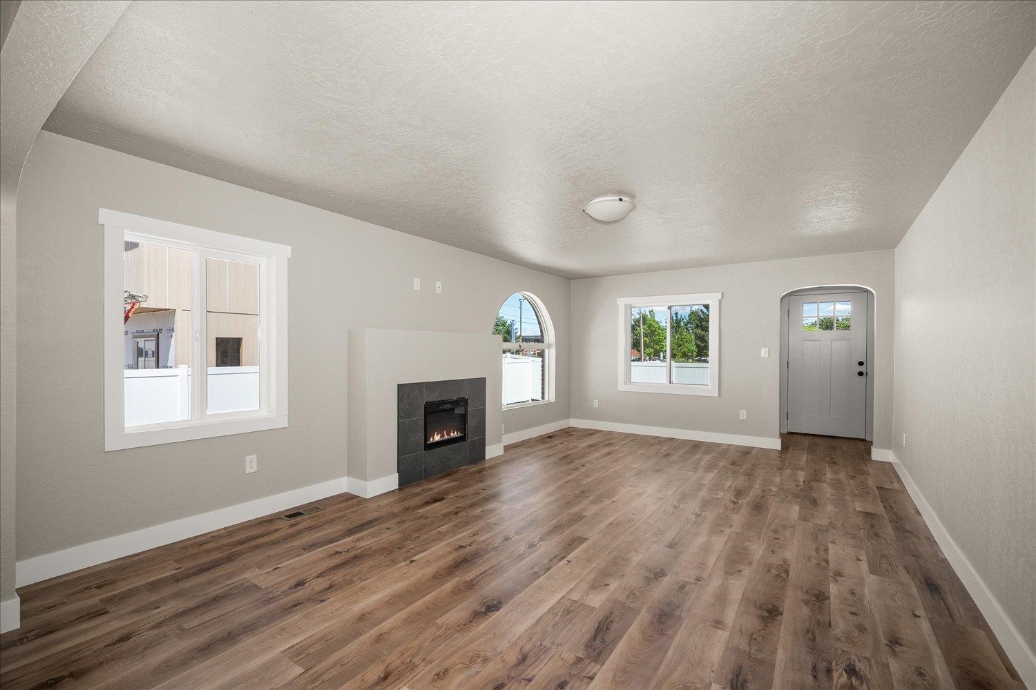 1005 S Century Rd - Photo 6