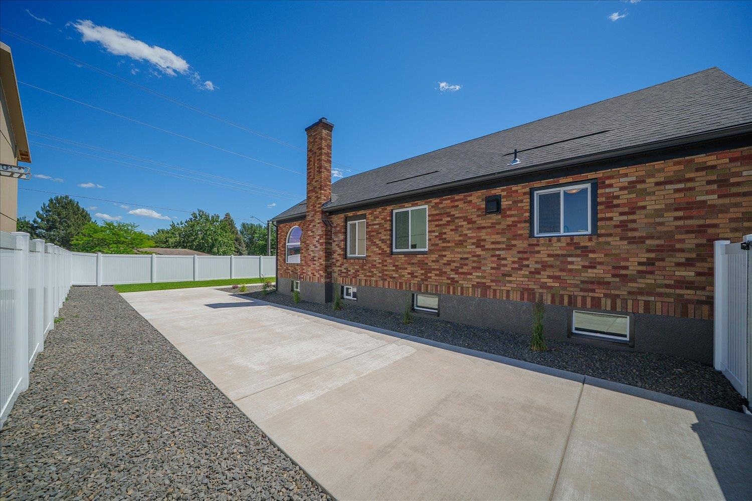 1005 S Century Rd - Photo 36