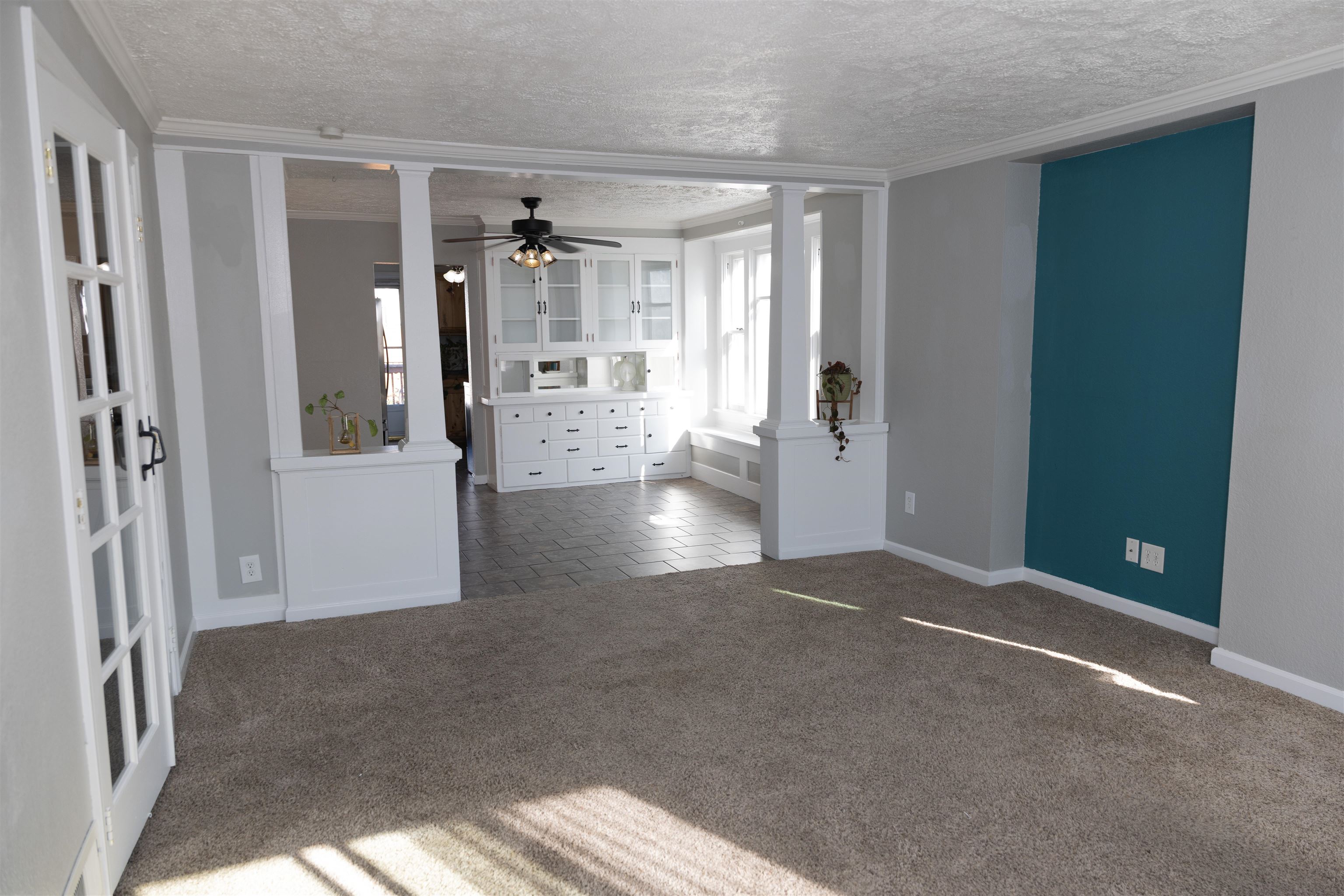 4314 N Madison St - Photo 2