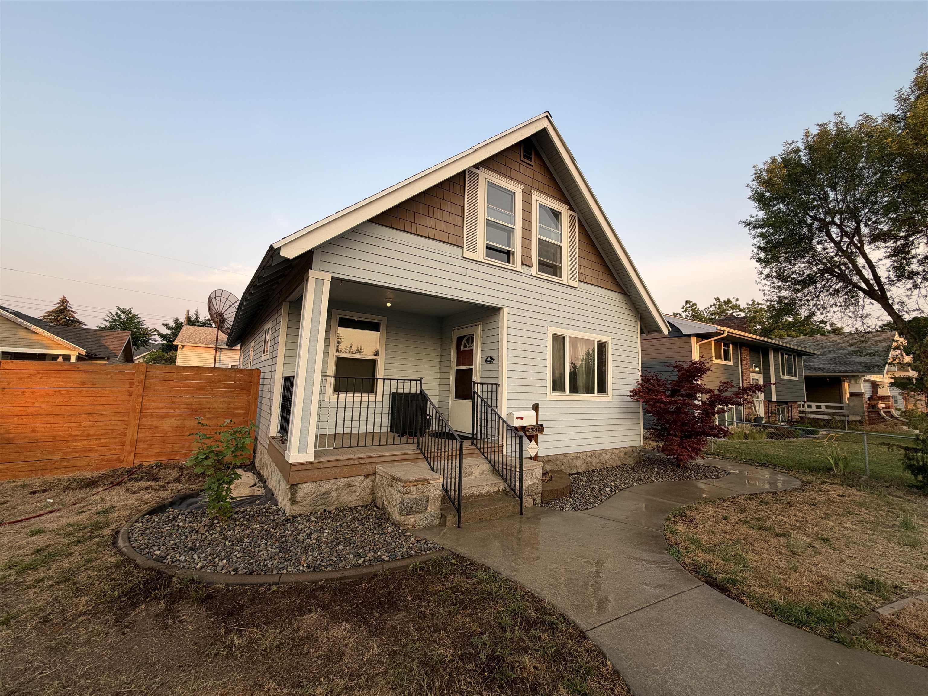 4314 N Madison St - Photo 1