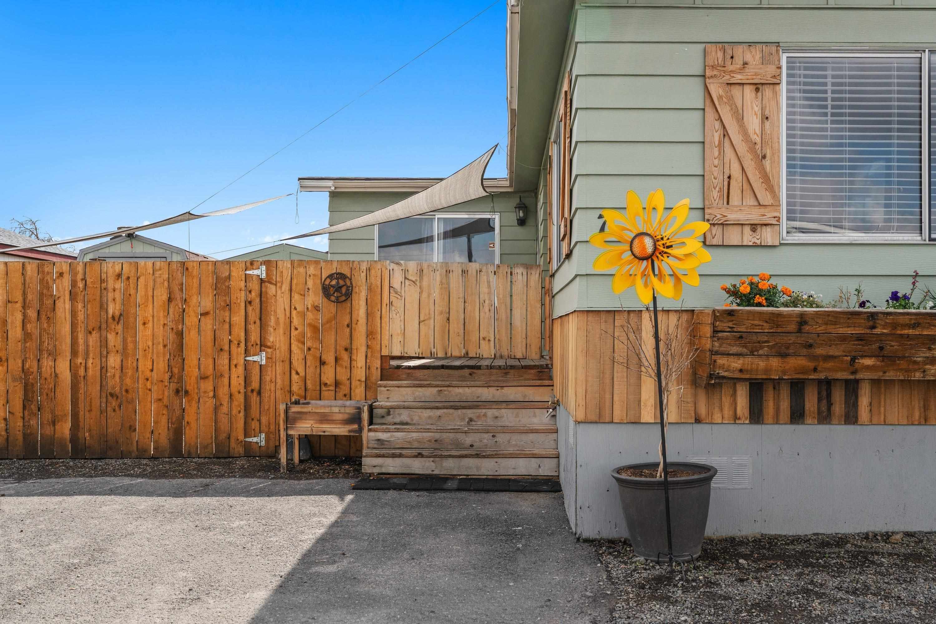 10510 W Richland Rd - Photo 4
