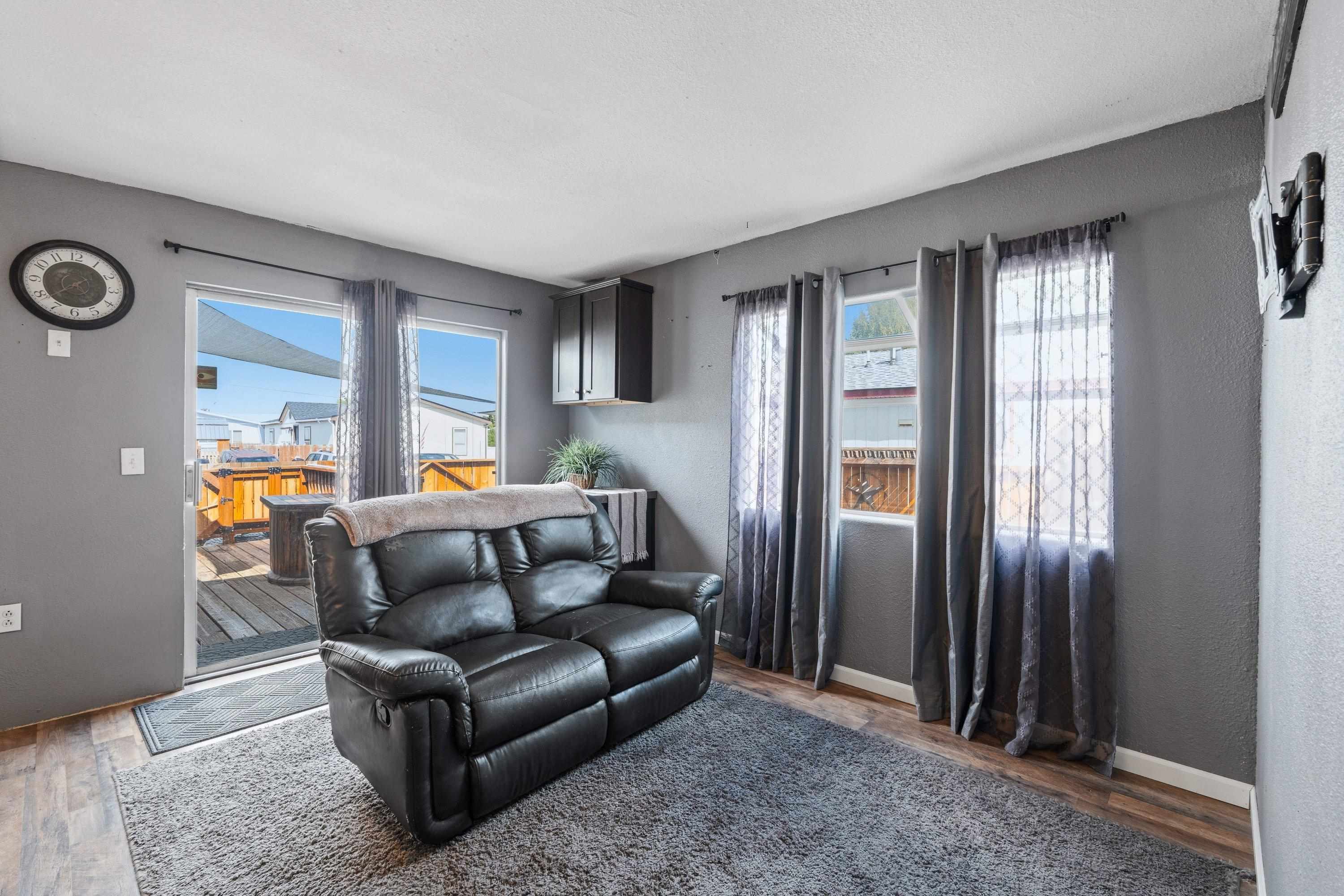 10510 W Richland Rd - Photo 12