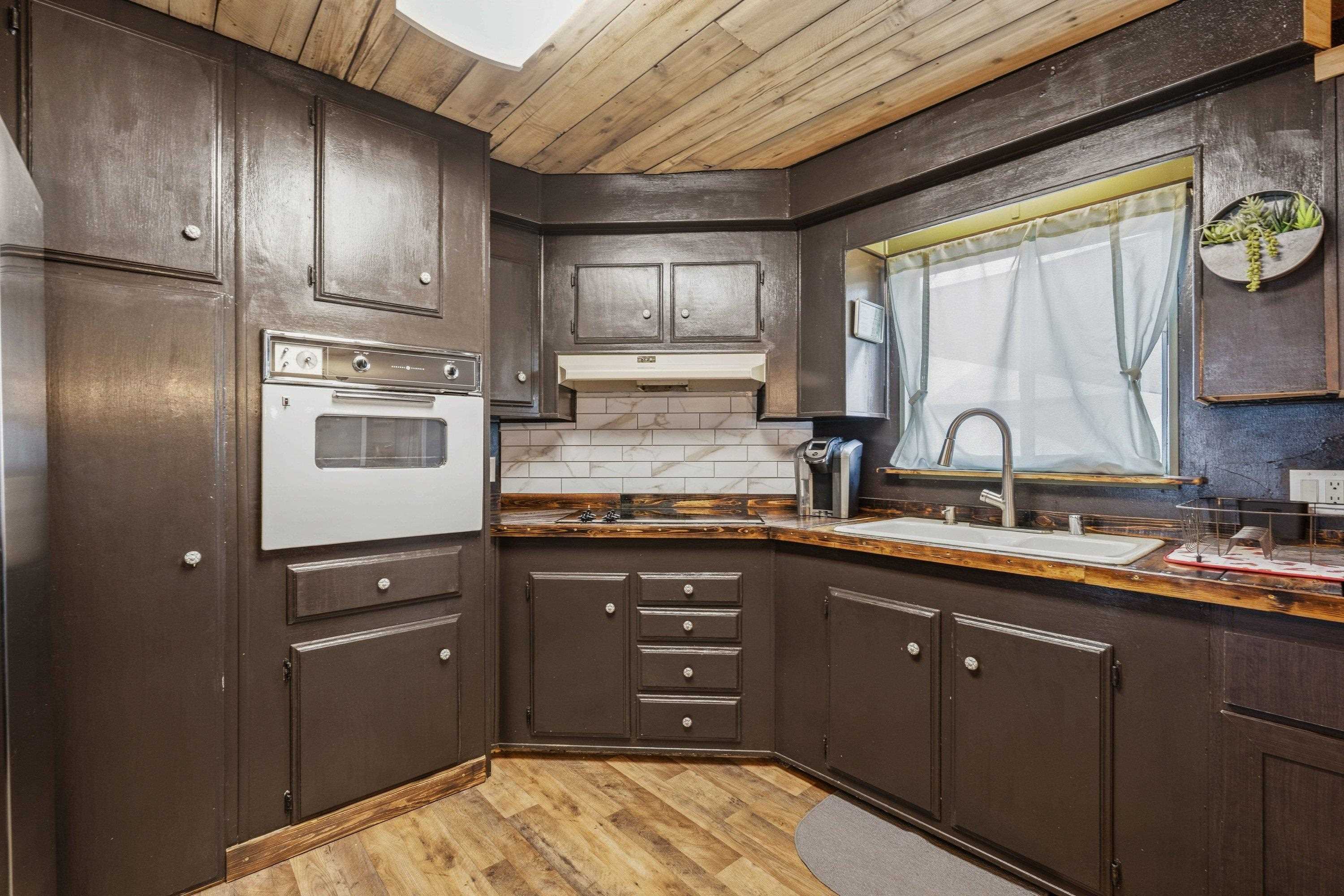 10510 W Richland Rd - Photo 17
