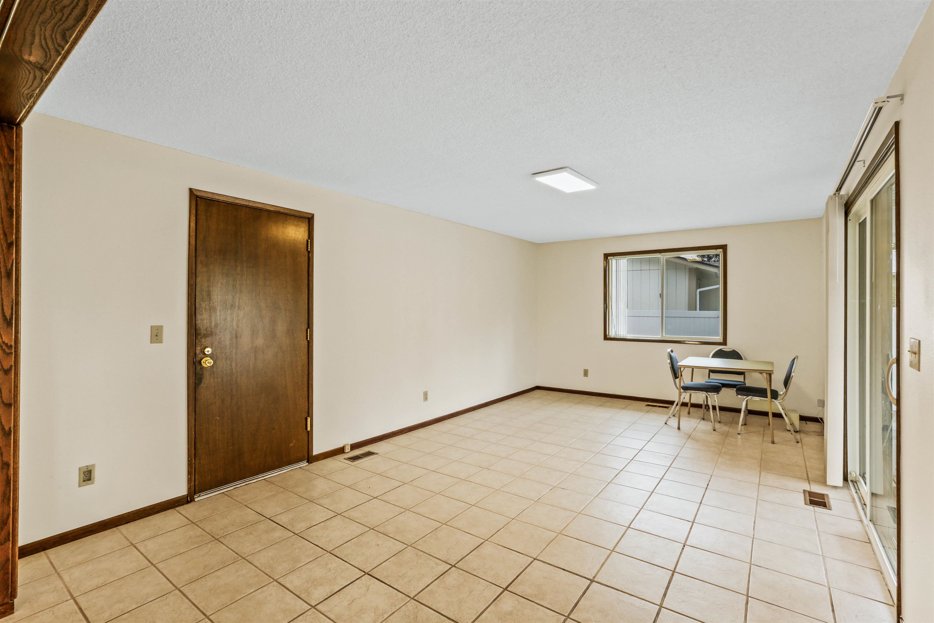 2304 S Bannen Rd - Photo 8
