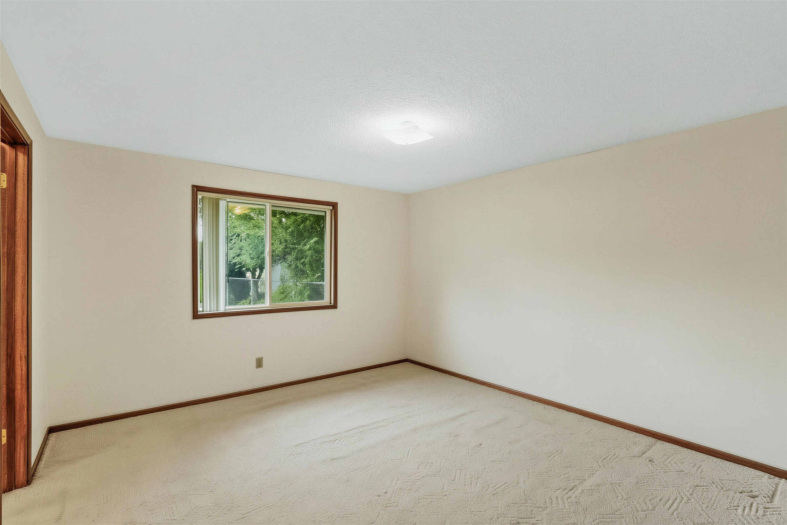 2304 S Bannen Rd - Photo 10