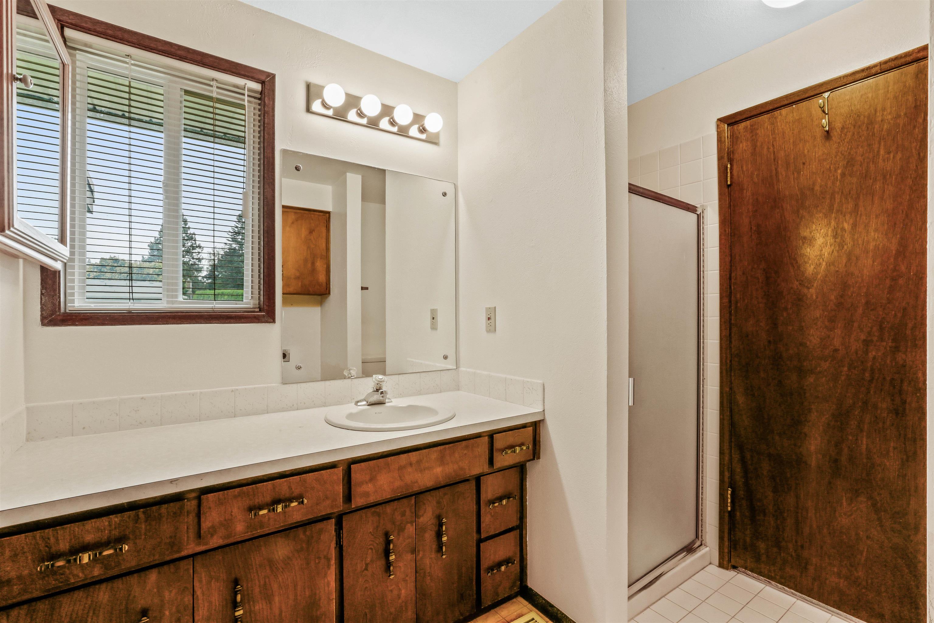 2304 S Bannen Rd - Photo 12