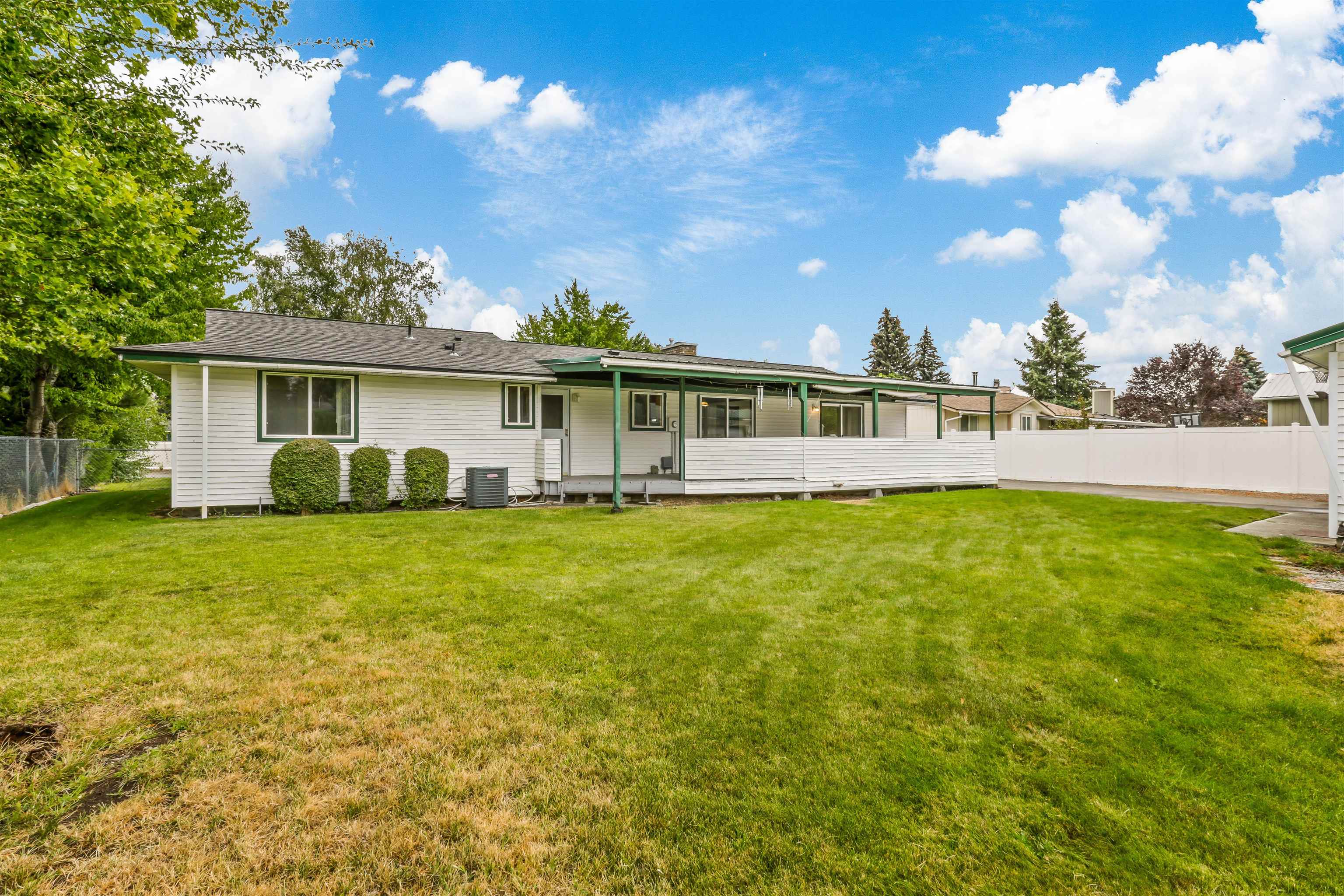 2304 S Bannen Rd - Photo 20