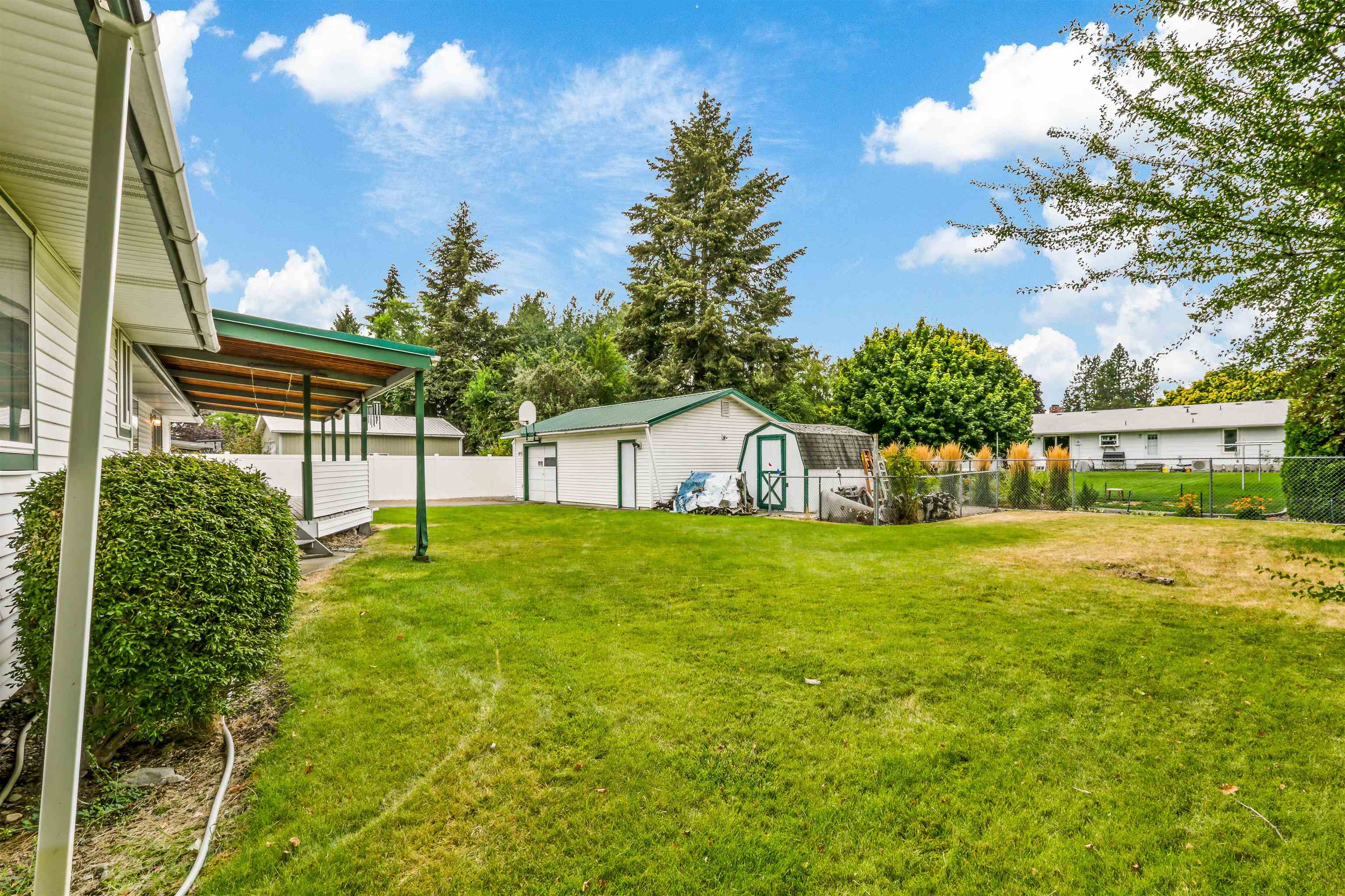 2304 S Bannen Rd - Photo 21