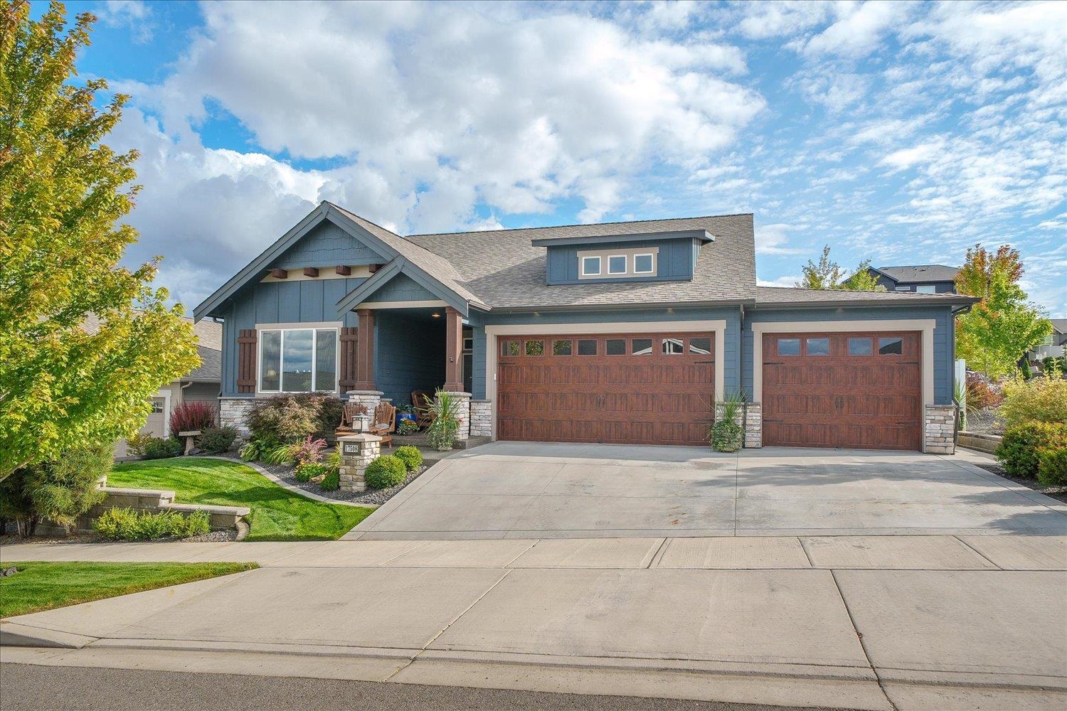 17508 E 15th Ave - Photo 1
