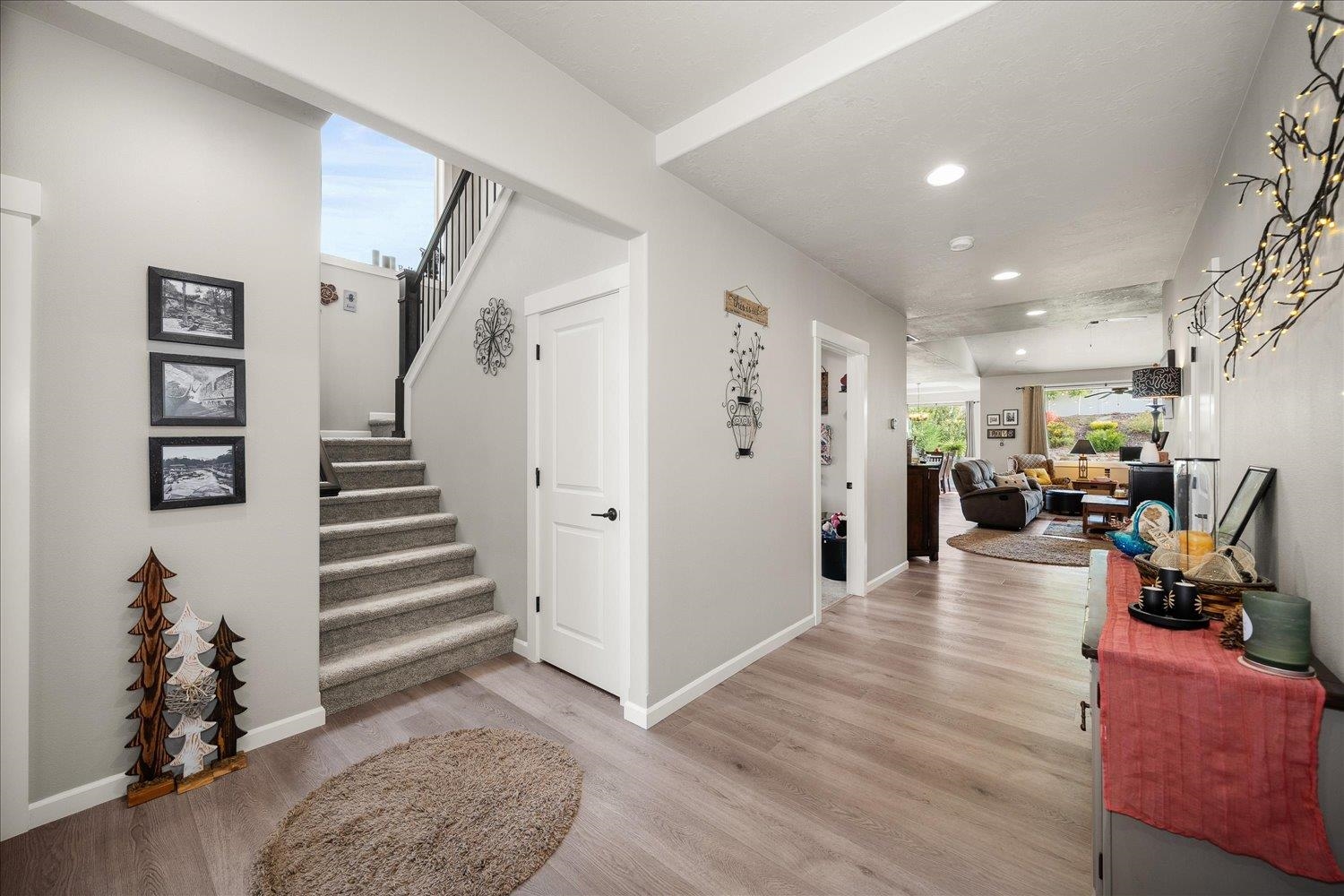 17508 E 15th Ave - Photo 25
