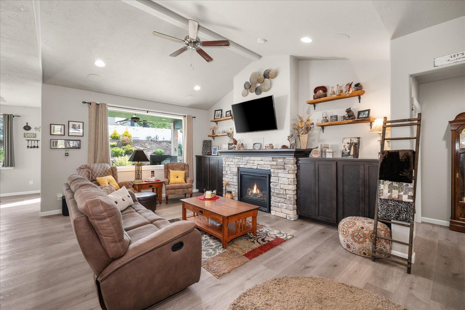 17508 E 15th Ave - Photo 32