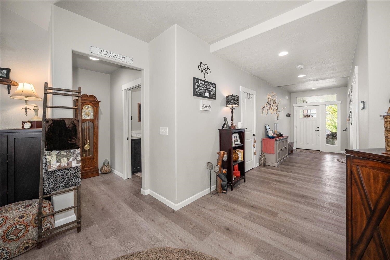 17508 E 15th Ave - Photo 26