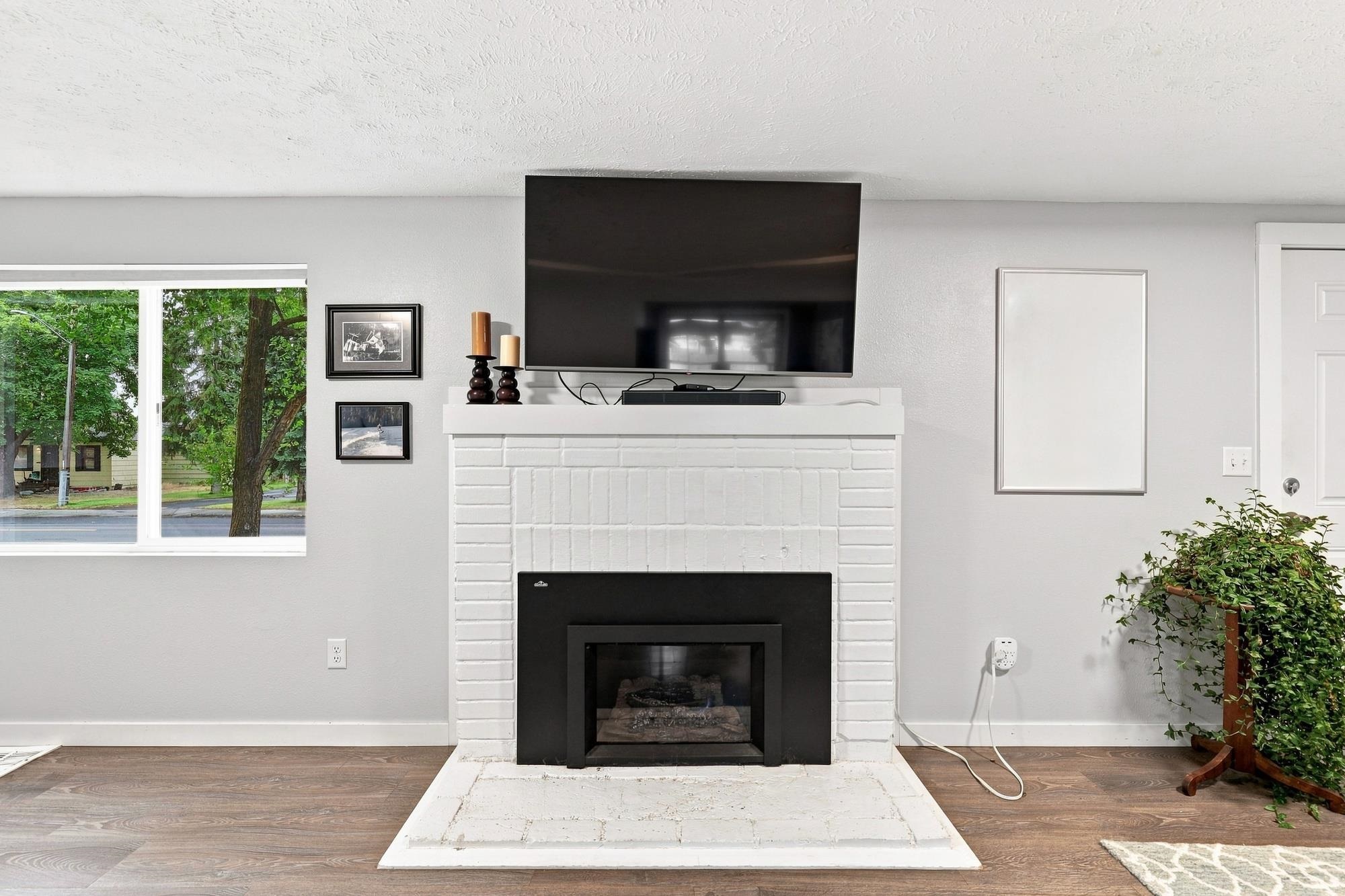 3610 W WELLESLEY Ave - Photo 6