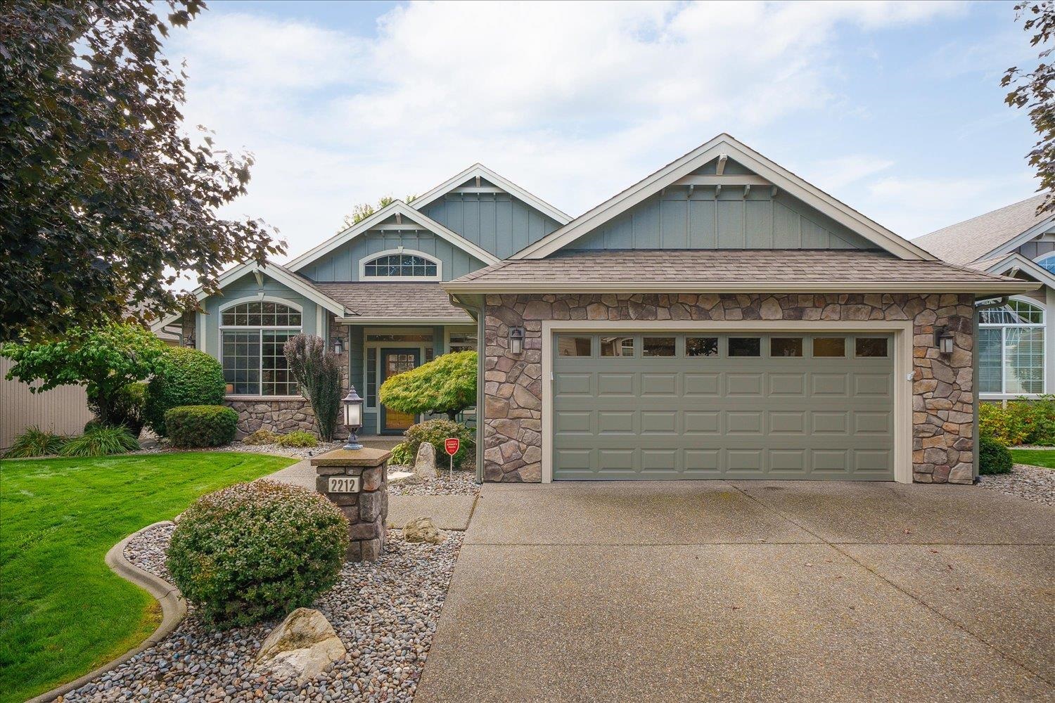 2212 E 51st Ln - Photo 1