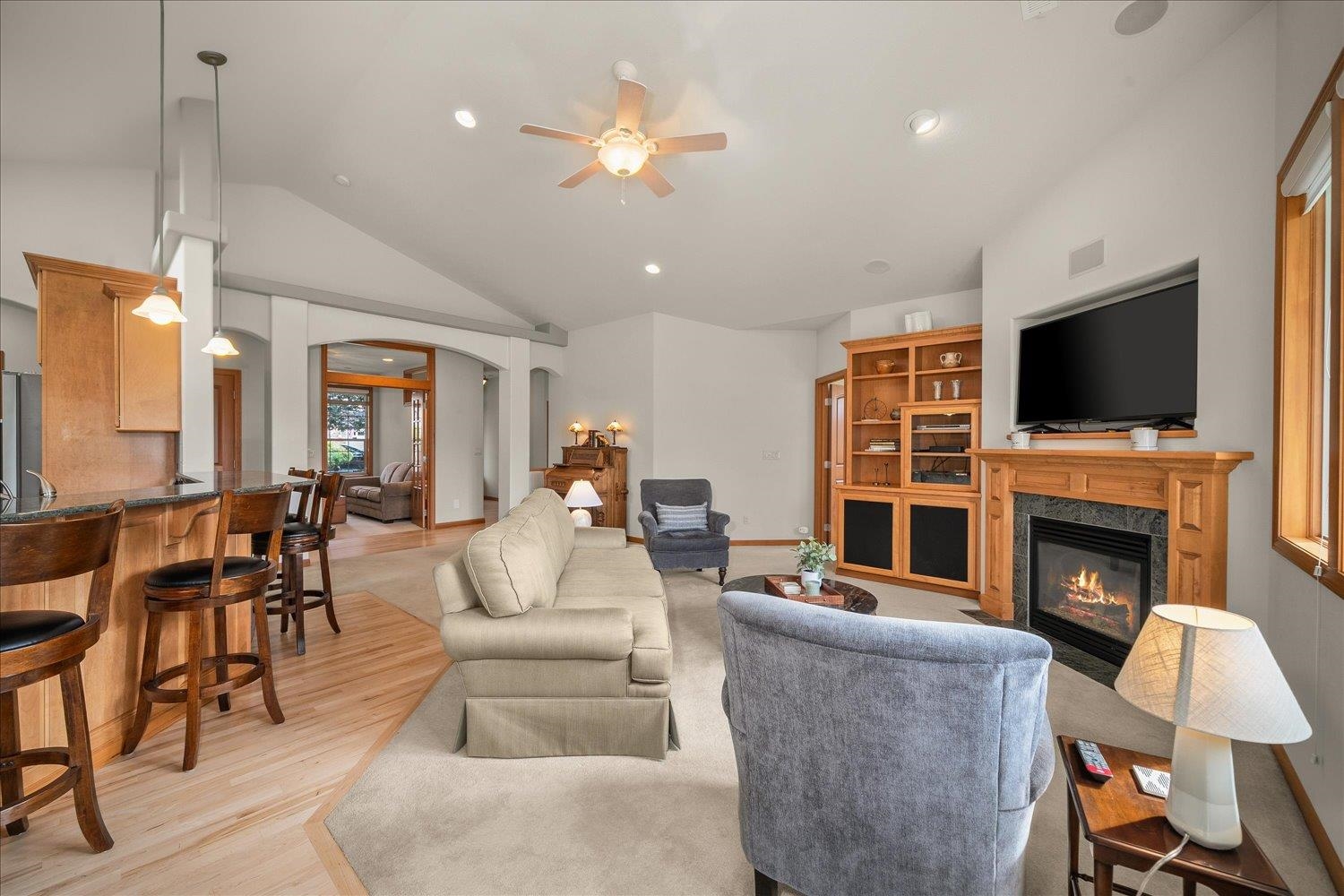 2212 E 51st Ln - Photo 5
