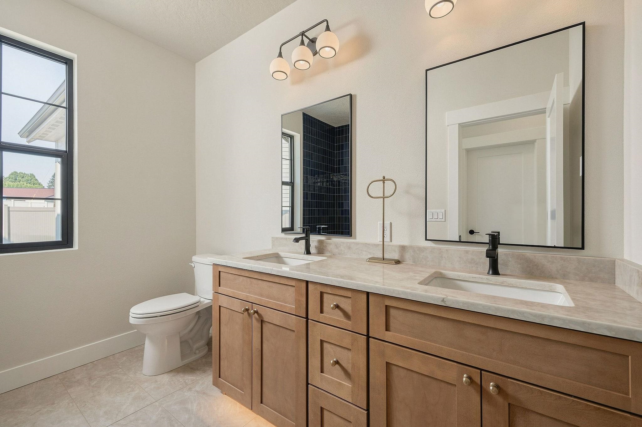 10809 E 36th Dr - Photo 32