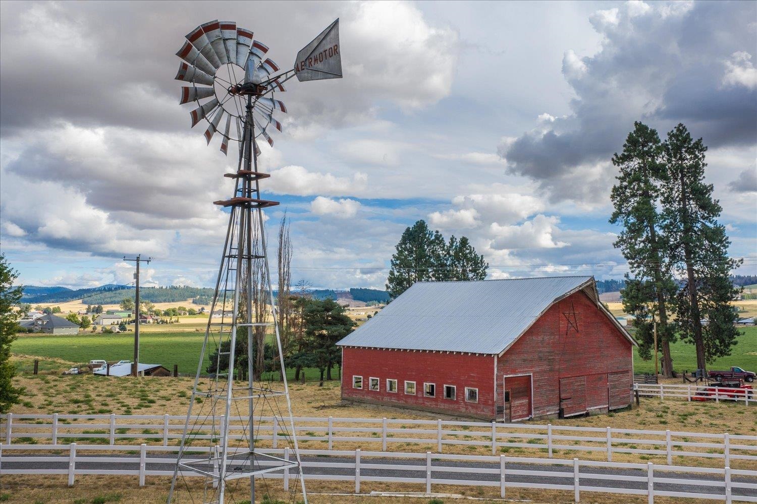 12504 N Fairview Rd - Photo 41