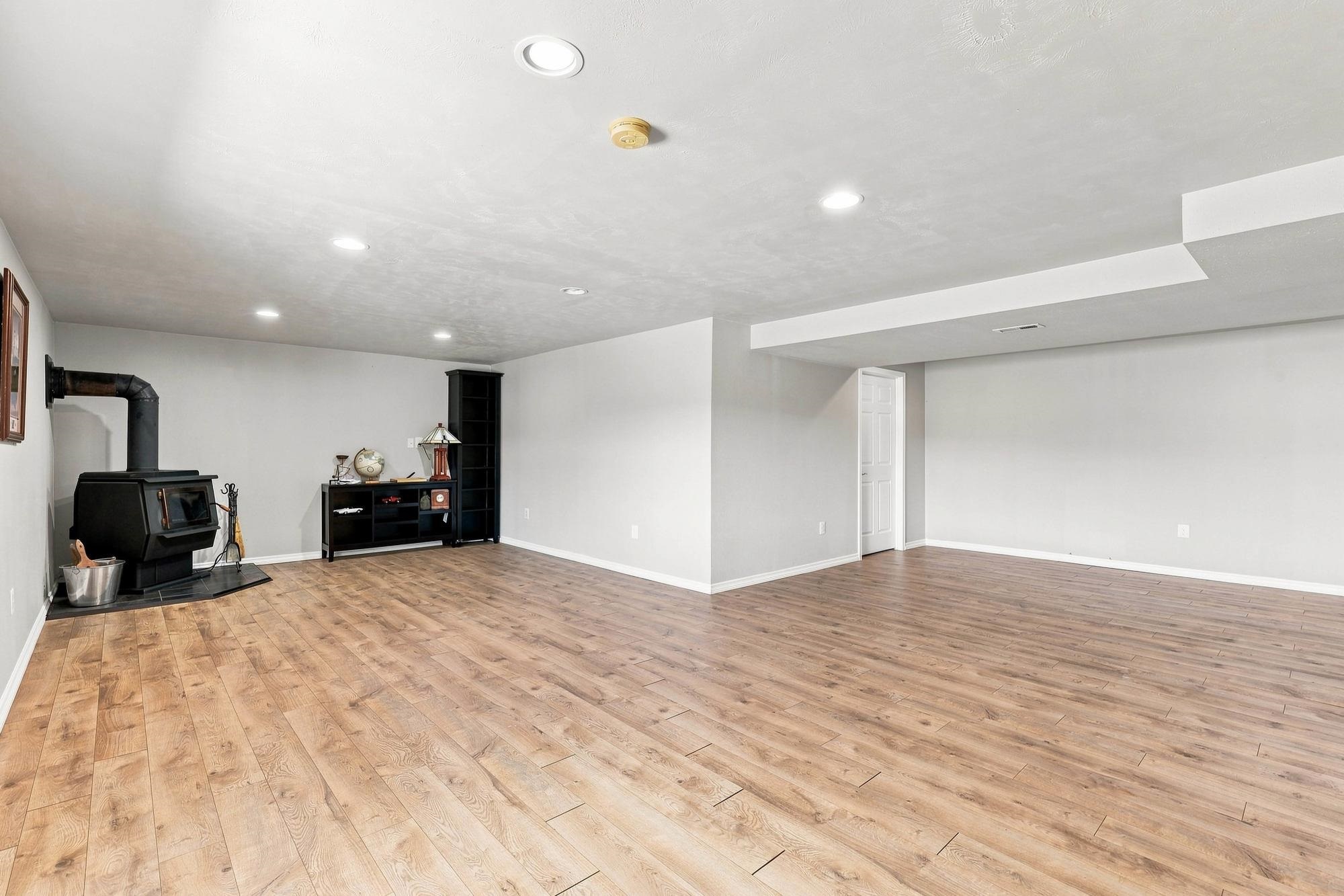 5284 S Wallbridge Rd - Photo 29