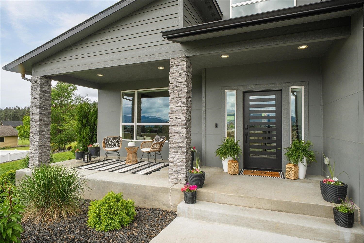 20409 E Happy Trails Ln - Photo 2