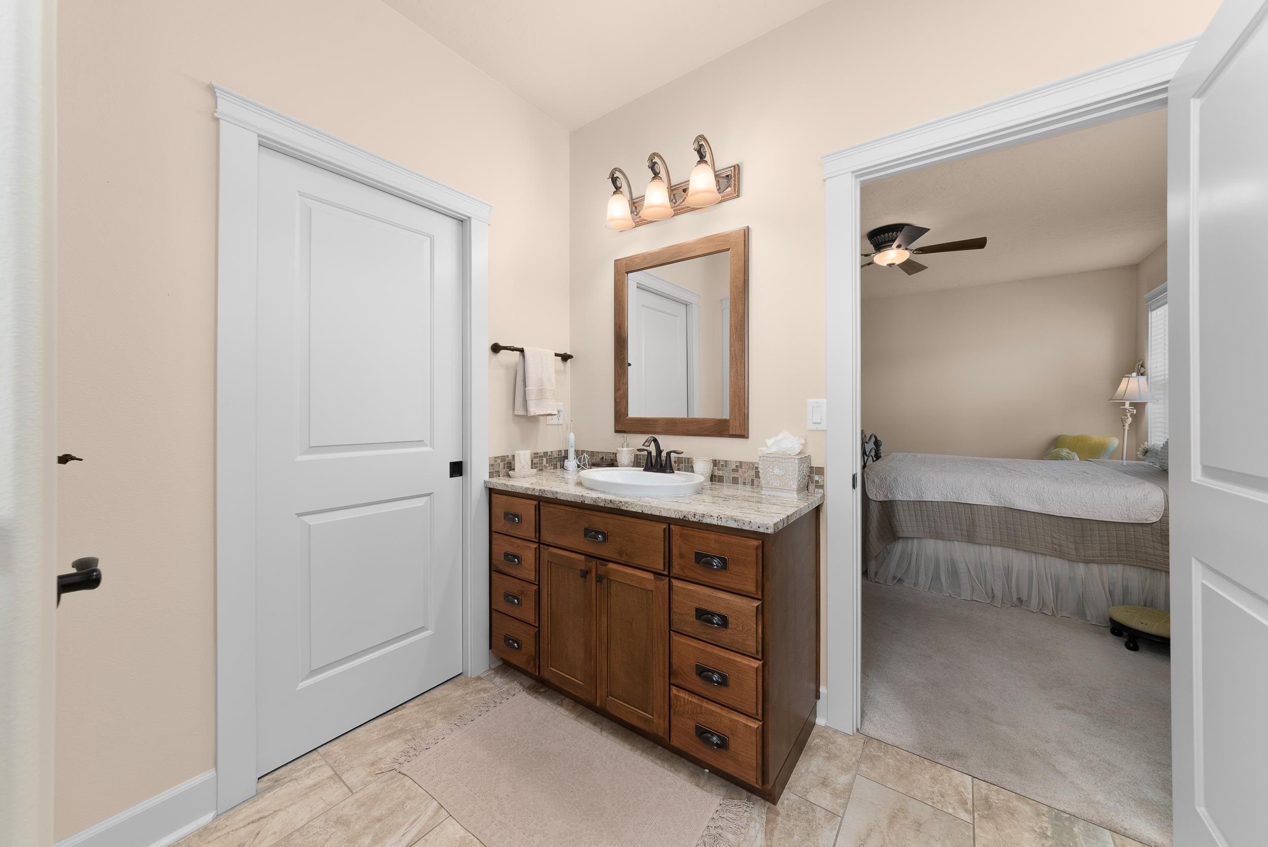 4122 S Williamson Ct - Photo 15
