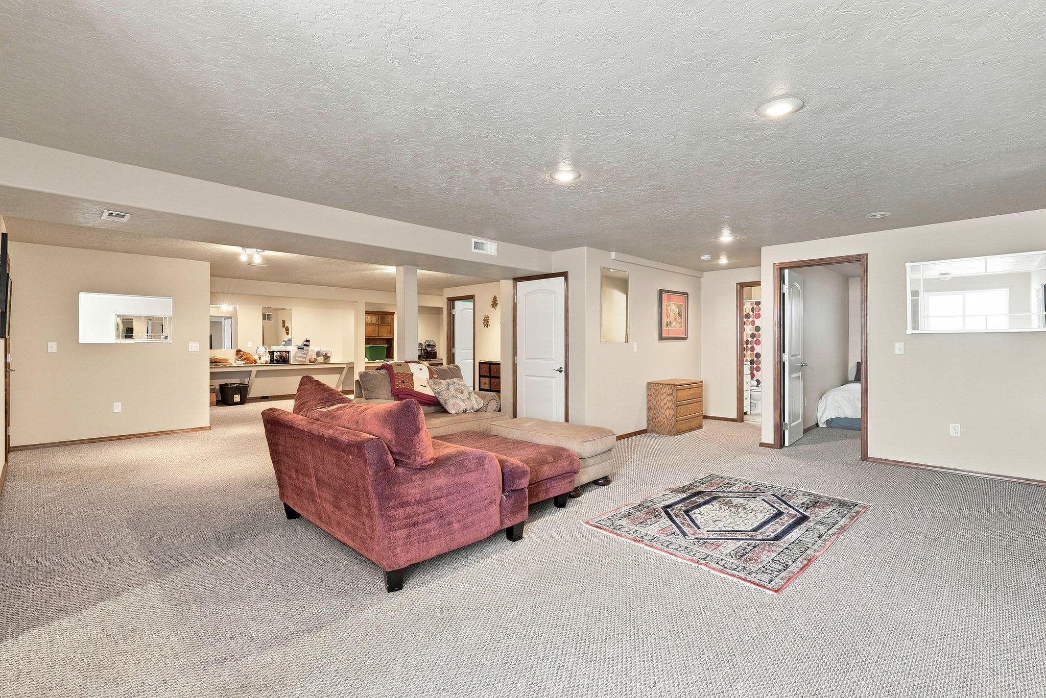 204 N Helstrom St - Photo 17