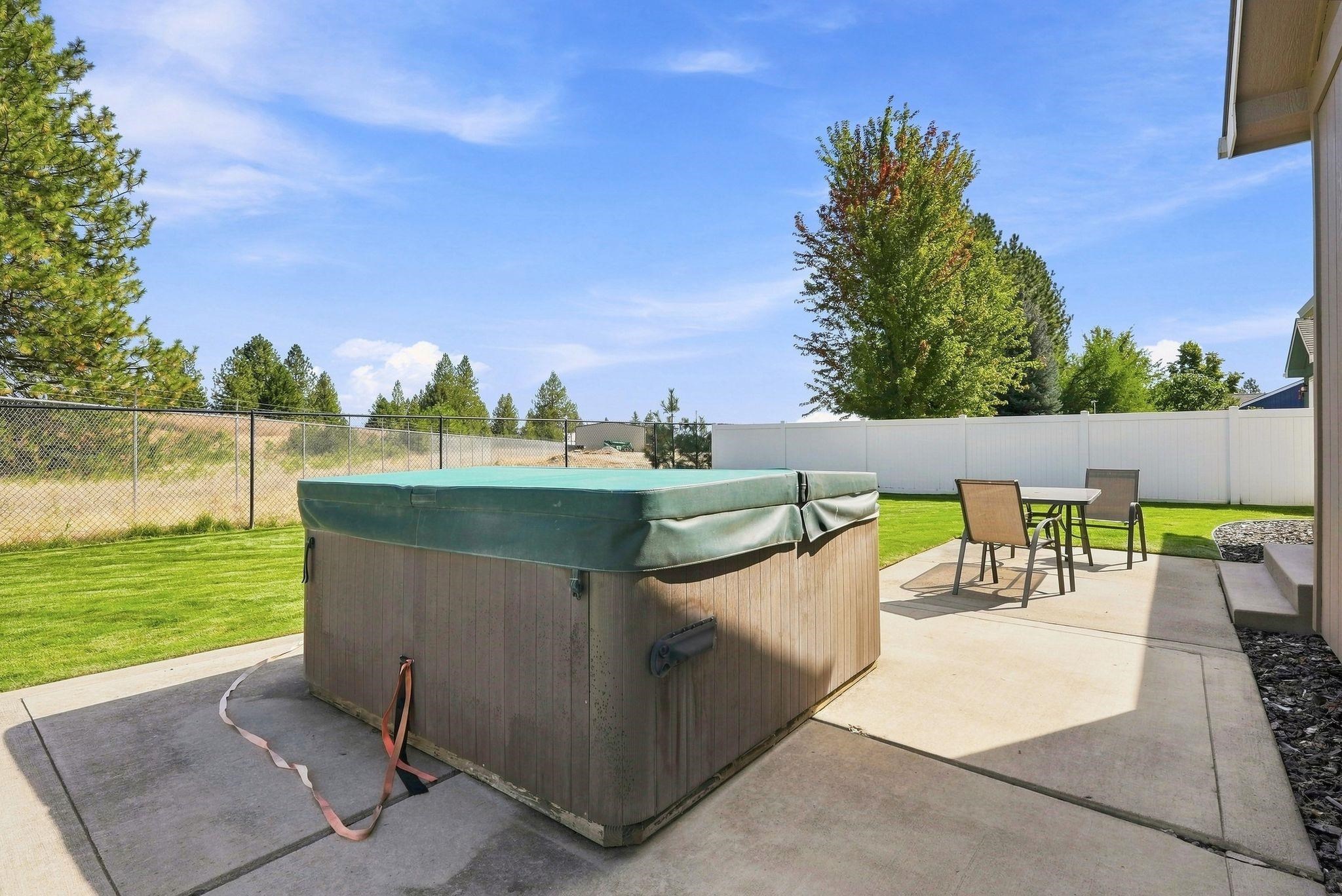 204 N Helstrom St - Photo 24