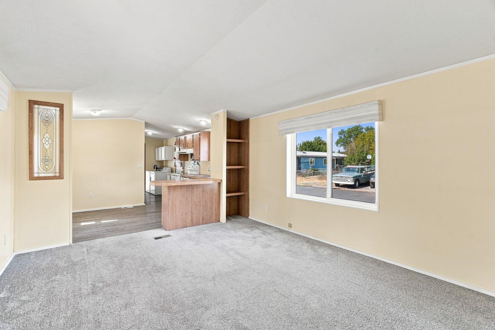 3925 E FARWELL Rd - Photo 6